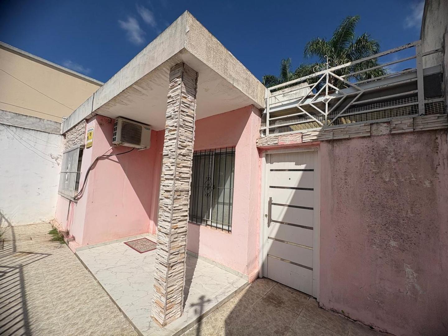 Depto Tipo Casa en Venta de 2 ambientes