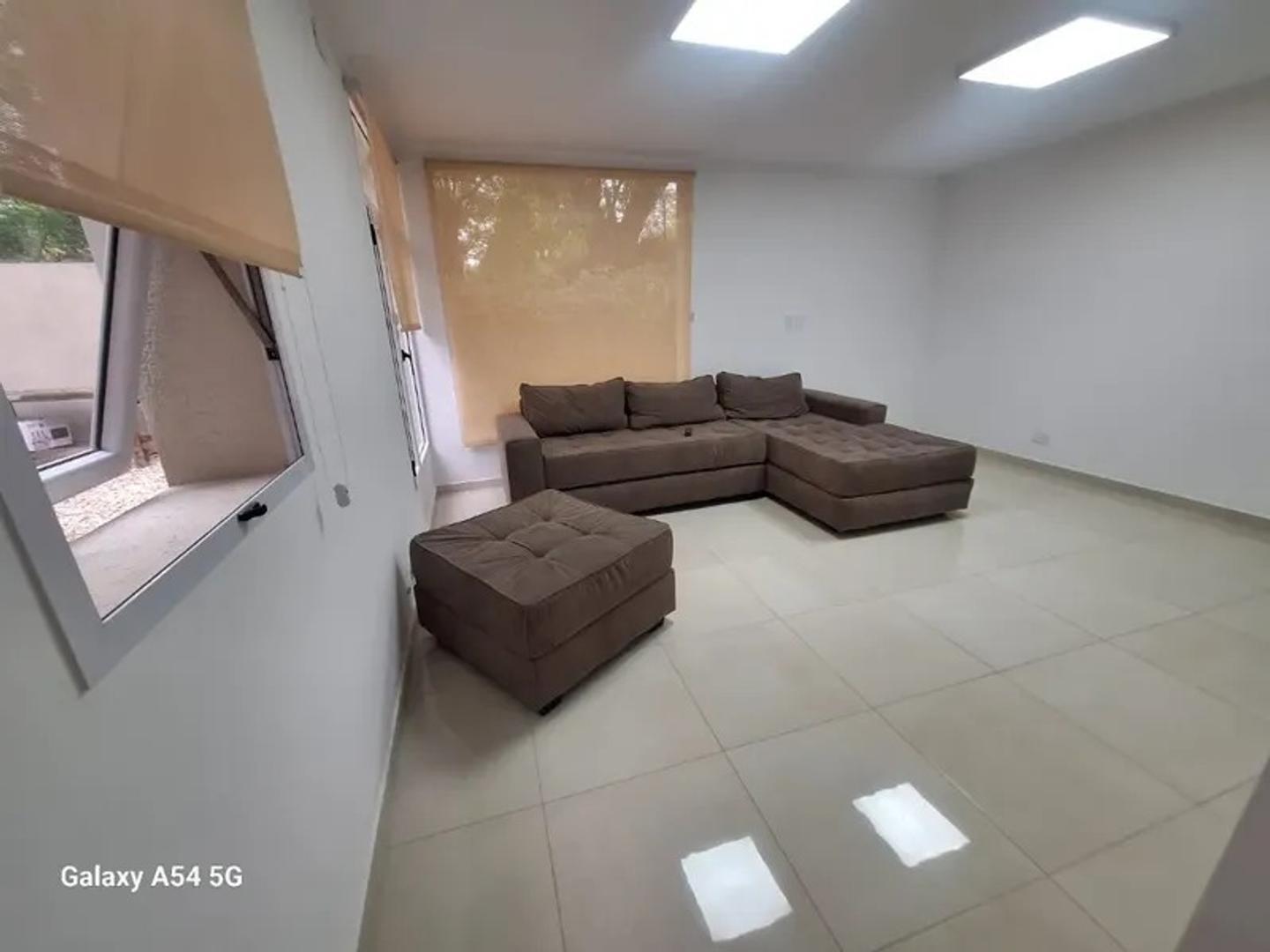 Casa en Venta en Barrio Uno, USD 315.000