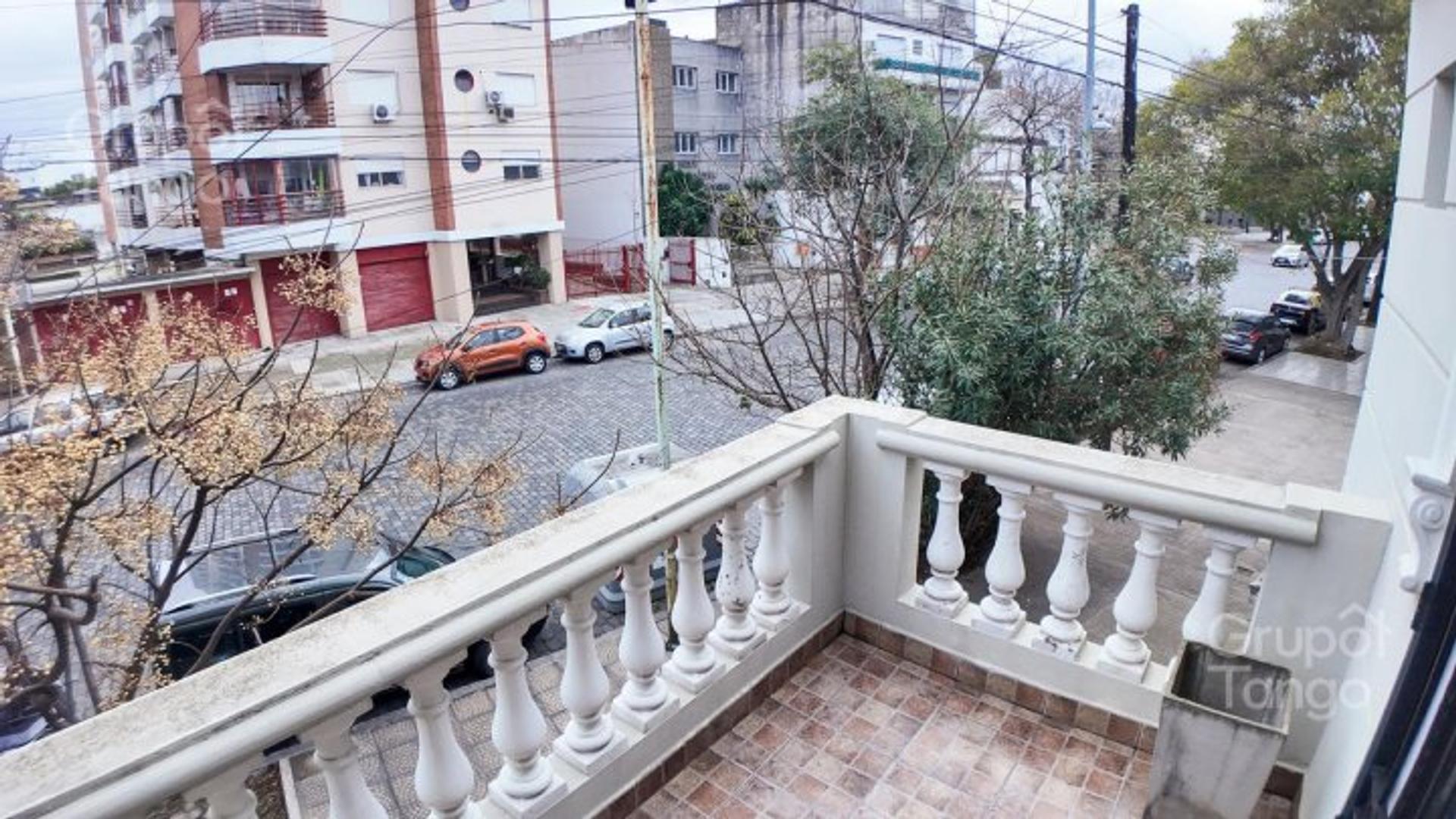 Depto Tipo Casa en Venta 13 años
