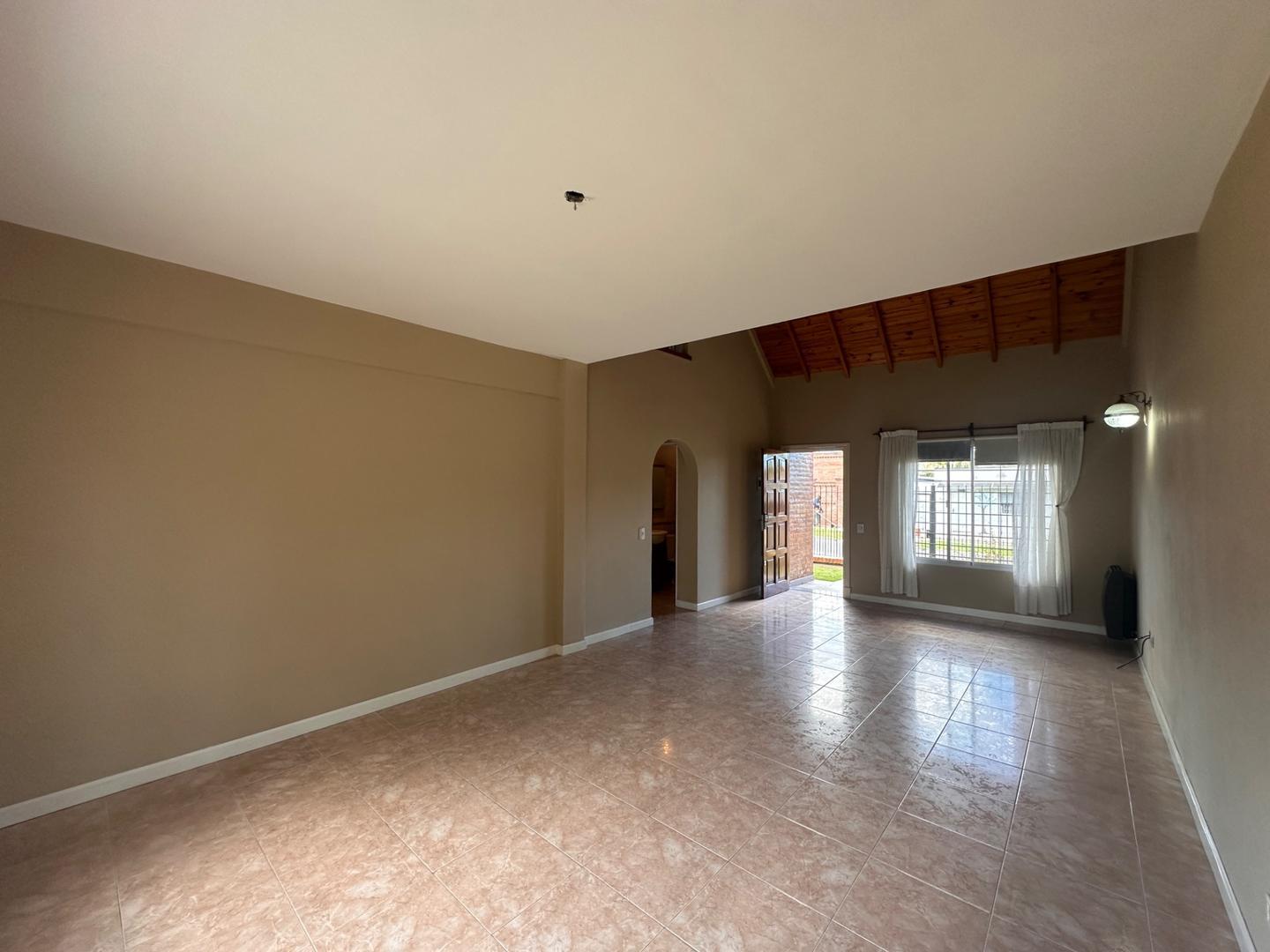 Casa en Alquiler al Noreste