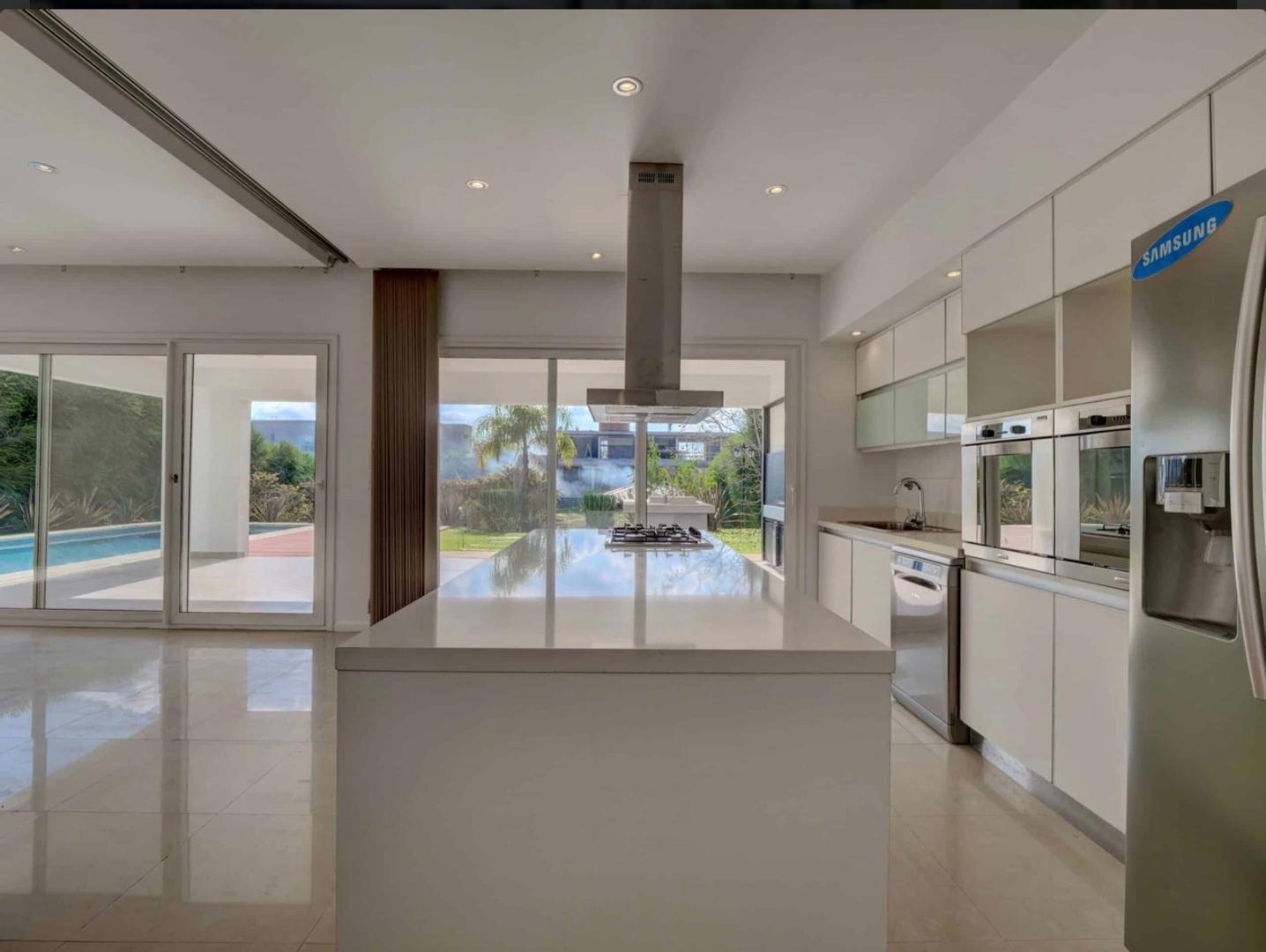 Casa en Venta de 5 dormitorios