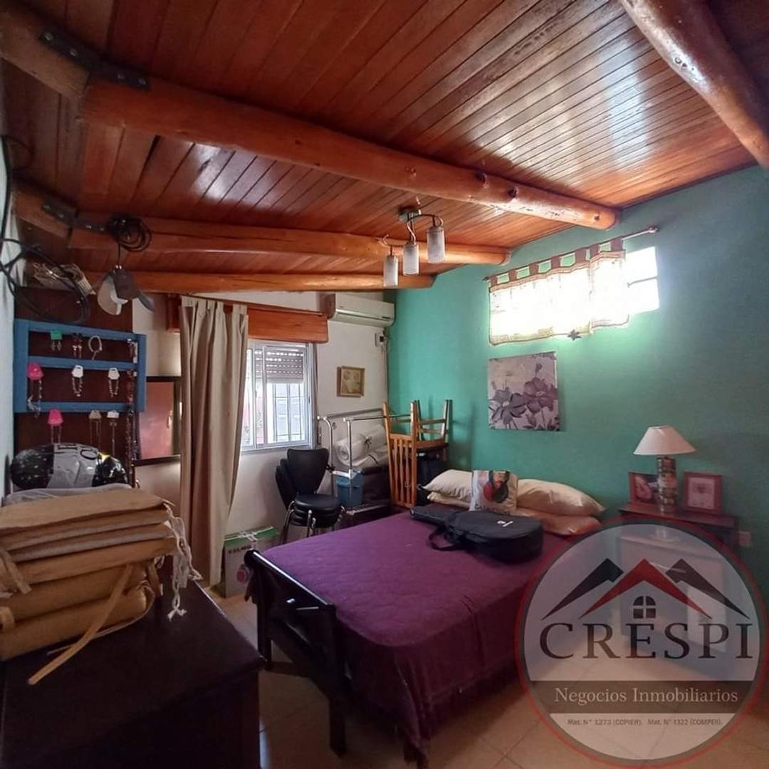 Espectacular casa con pileta