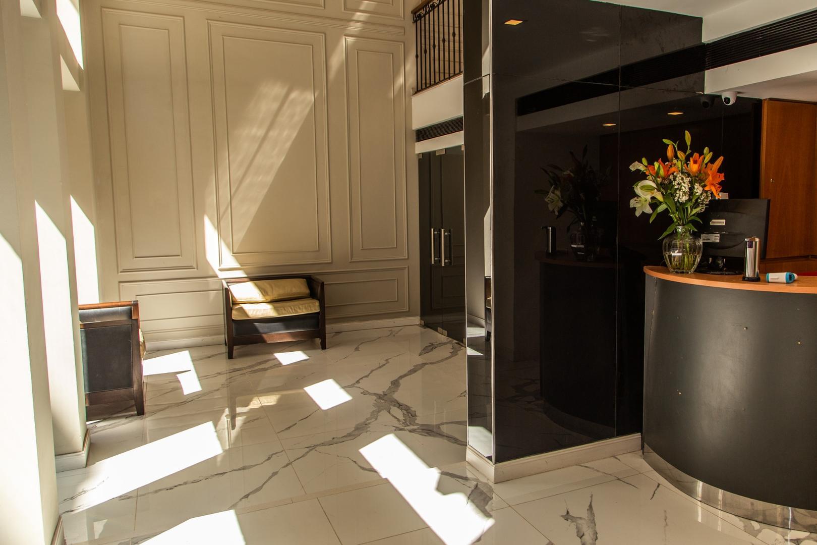 Hotel en Venta 100 años