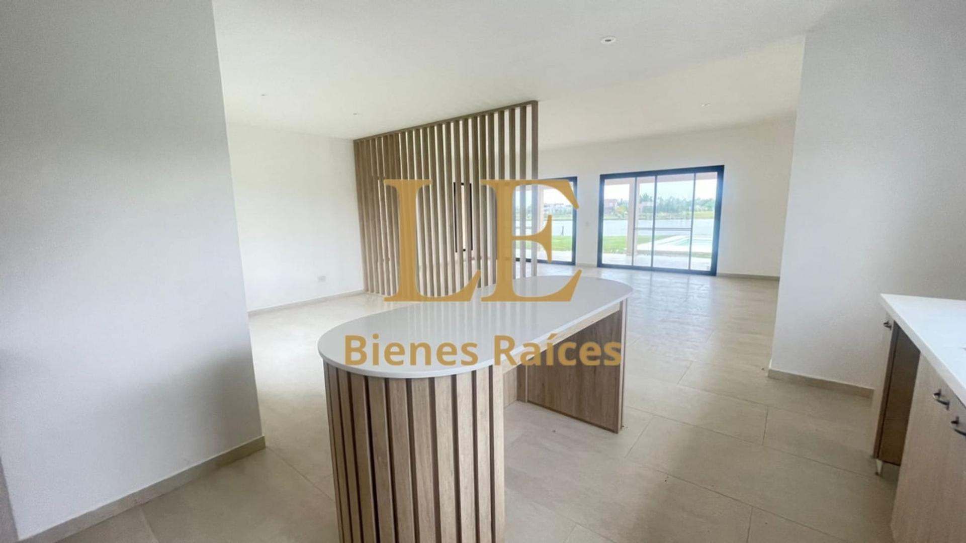 Casa en Venta al Noreste