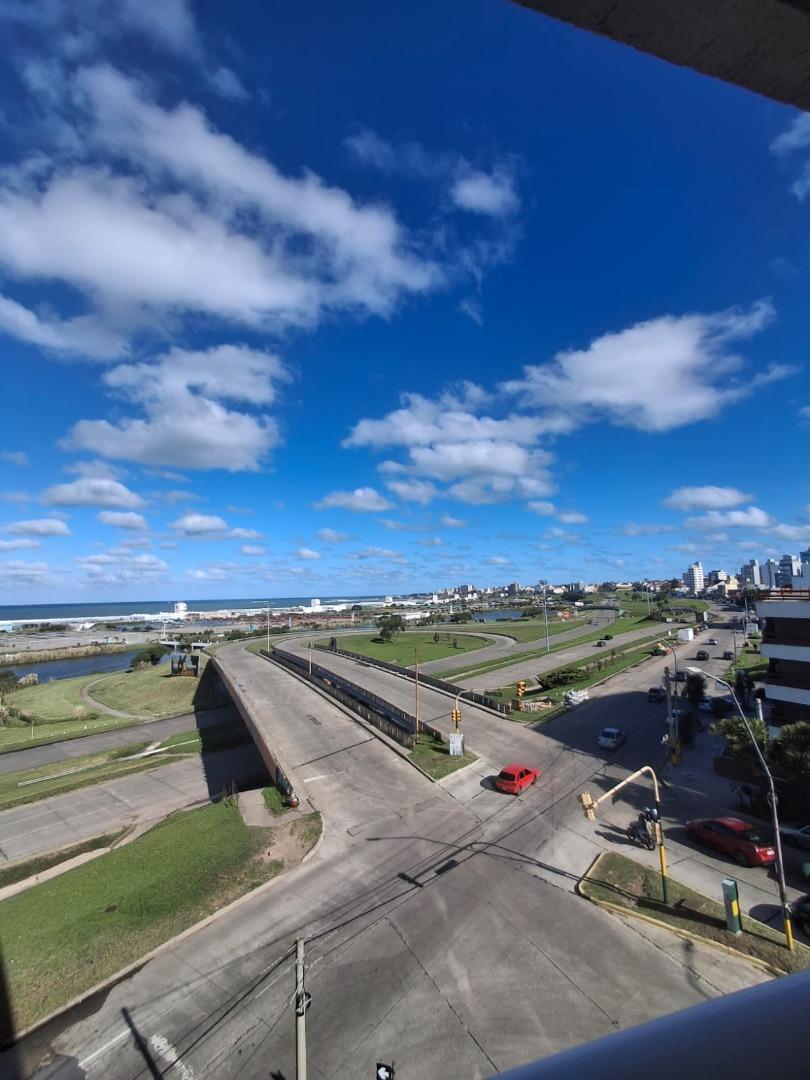 AV FORTUNATO DE LA PLAZA 1800 , Piso 2