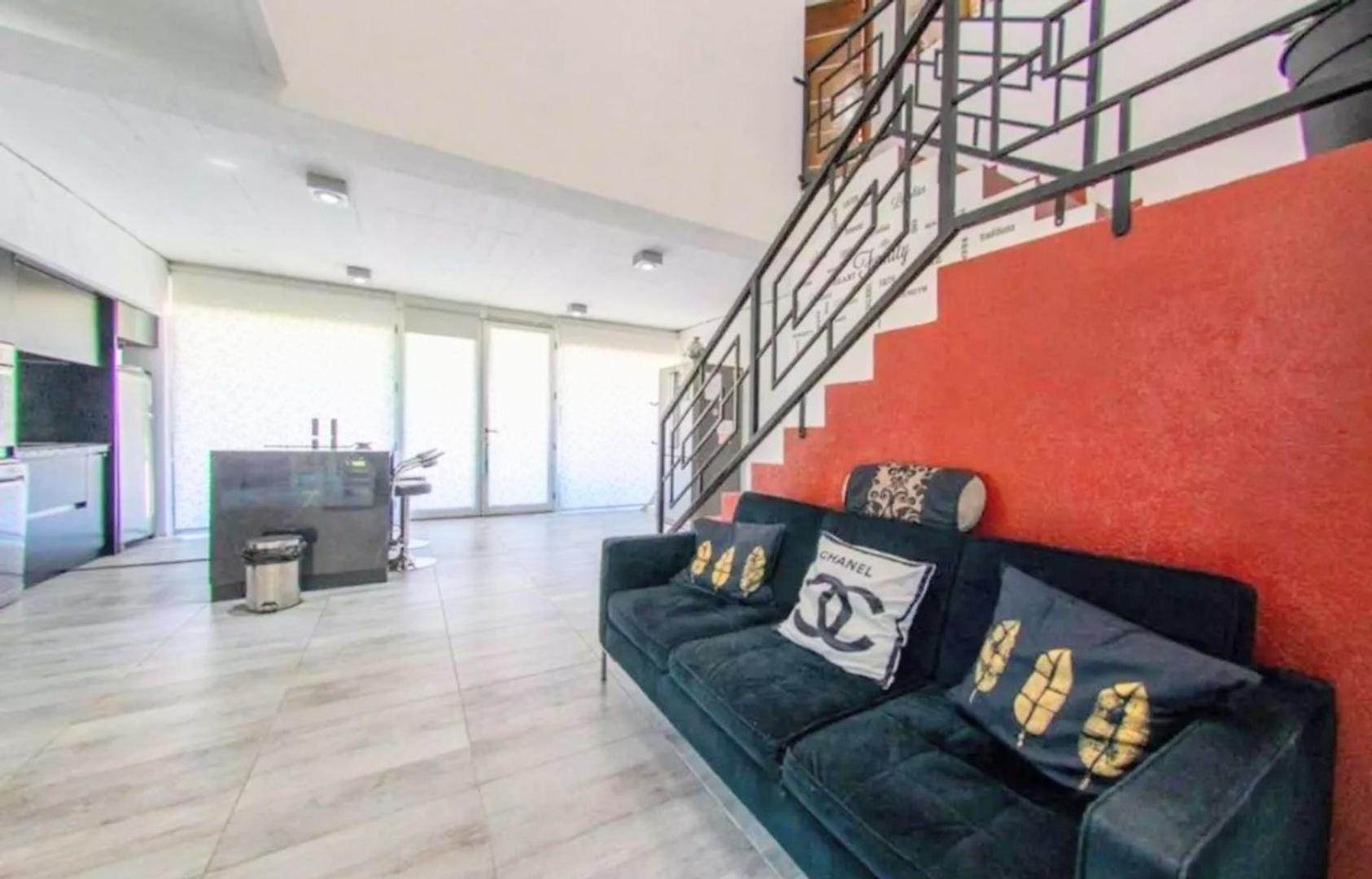 Casa 5 ambientes con 3 baños