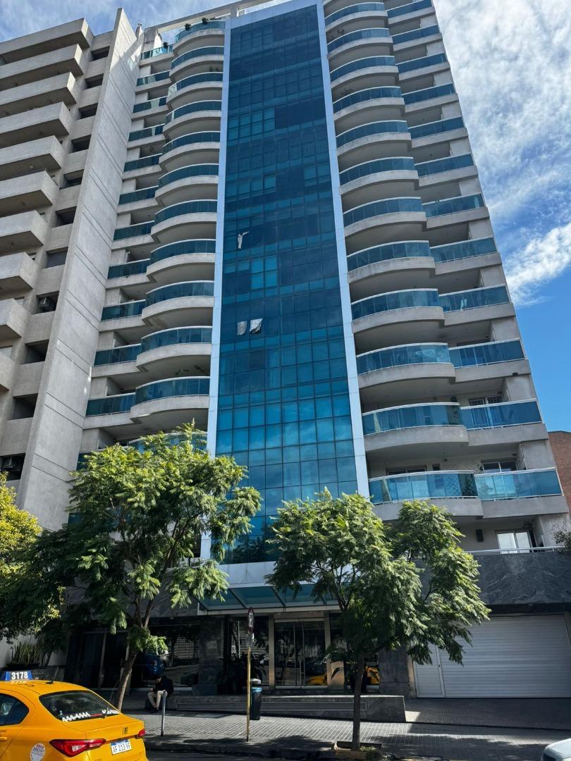 Espectacular vista PISO en VENTA - 3 dormitorios cochera