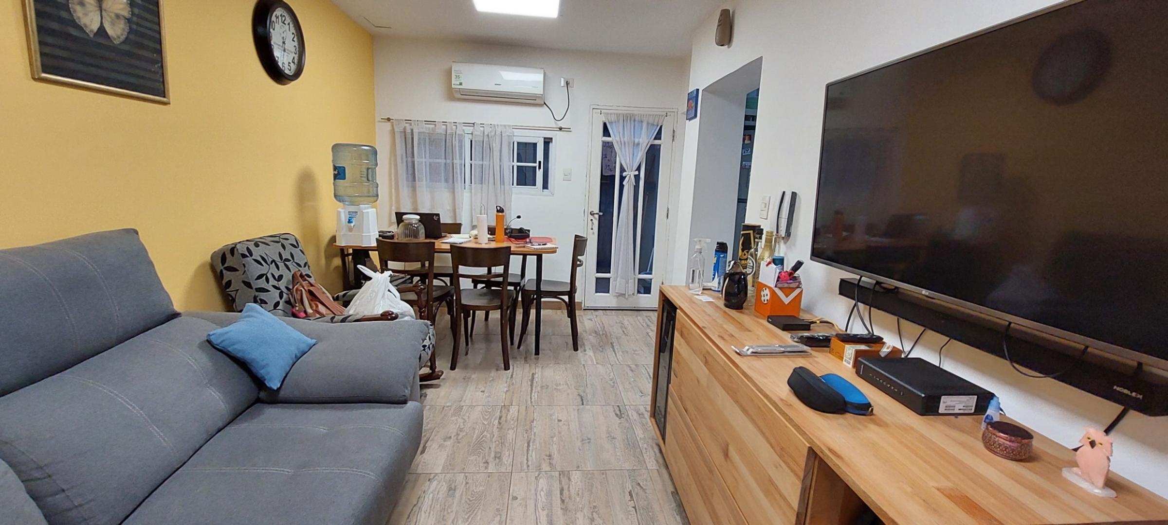 PH de 2 amb  venta Ituzaingo