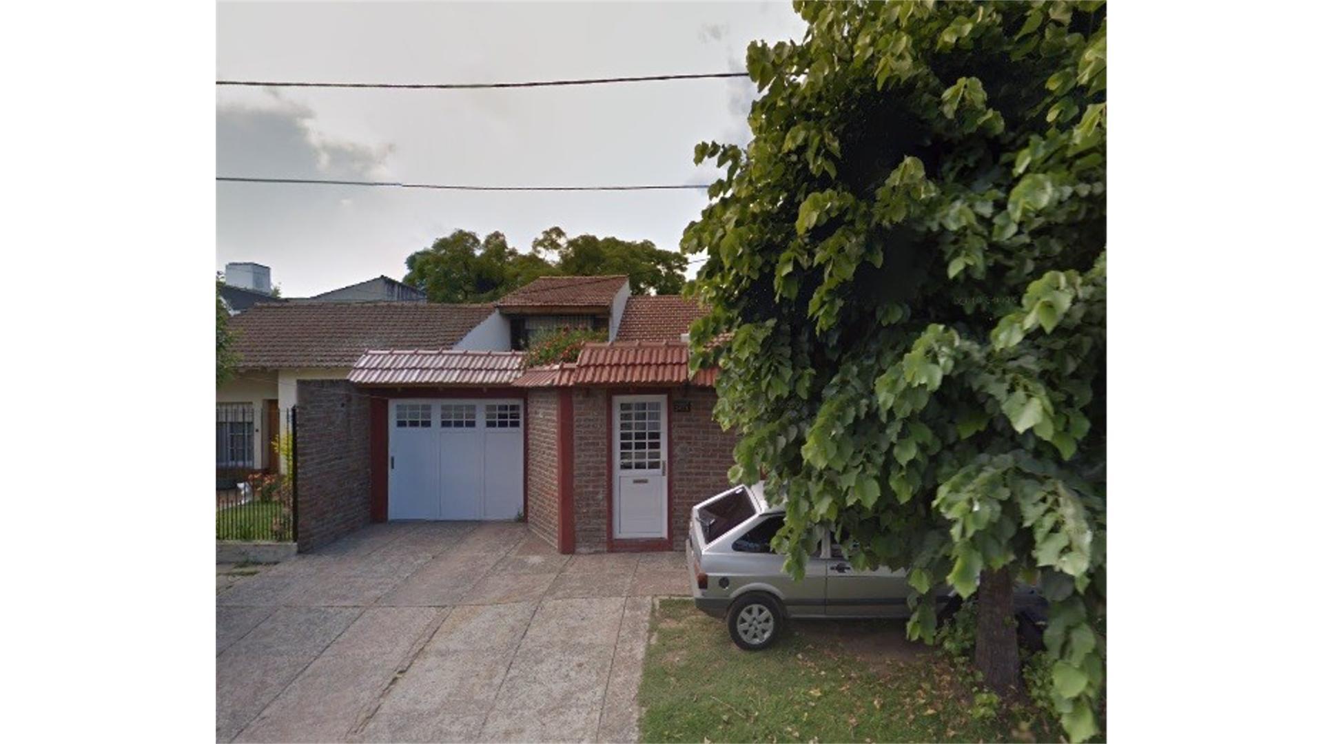 Chalet  2 Plantas  4Amb  en Venta