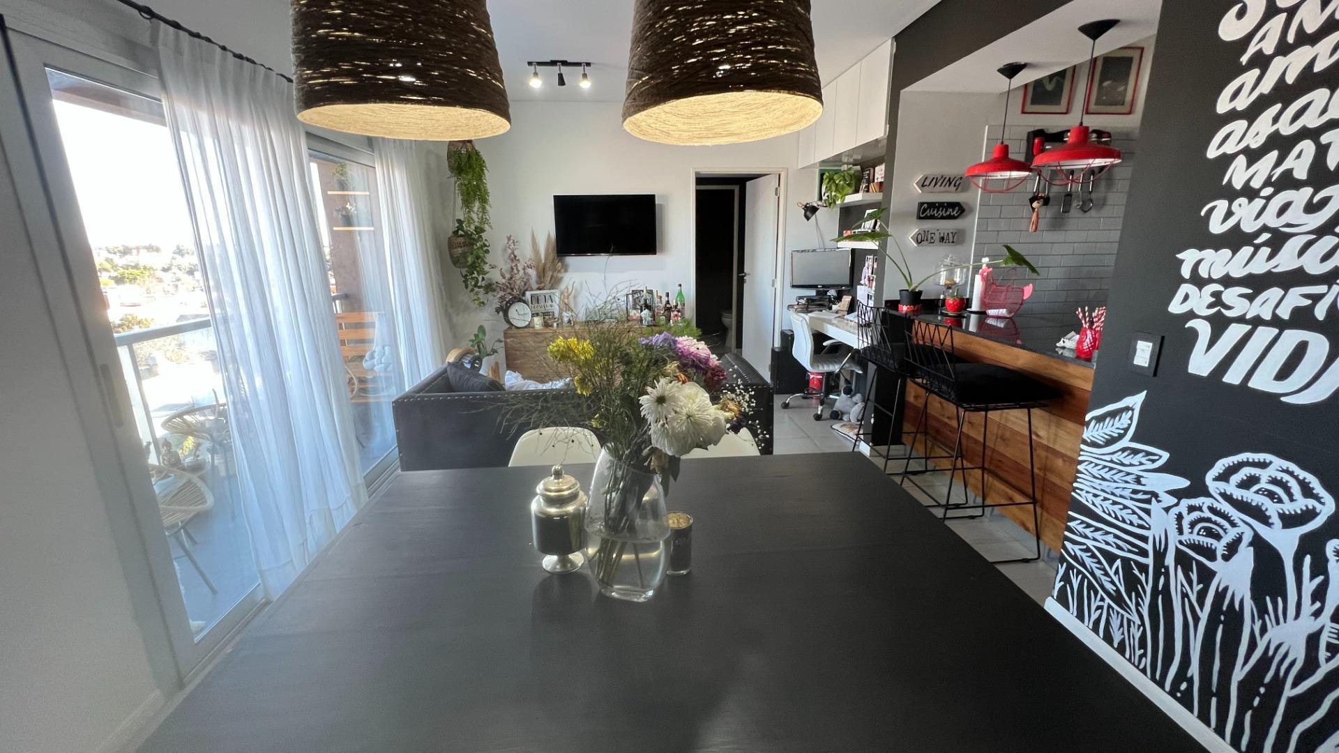 Departamento dos ambientes Ituzaingo venta