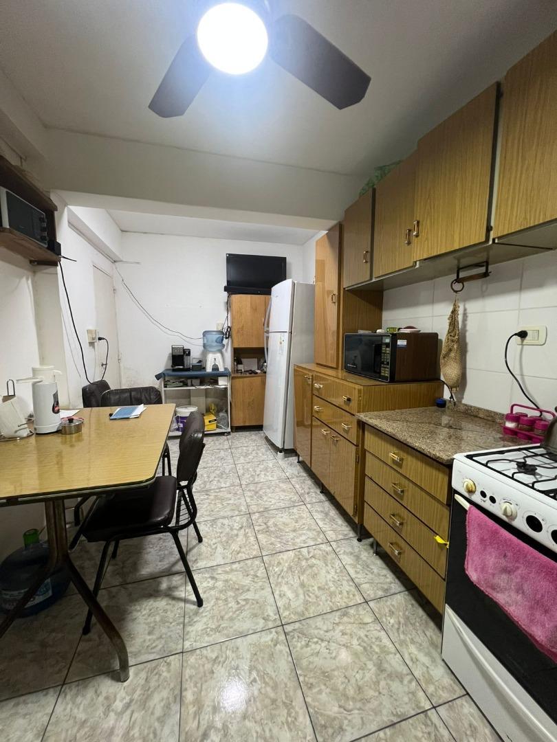 Corrientes 2234 , Piso 1