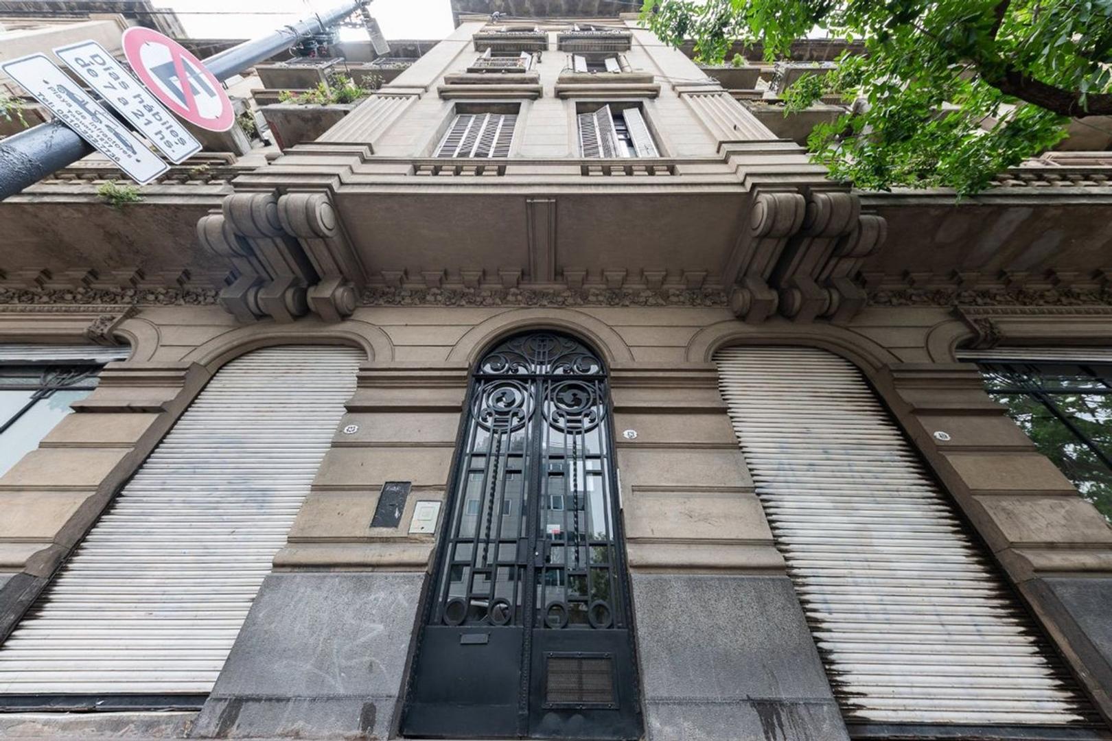 Departamento en Venta de 6 ambientes