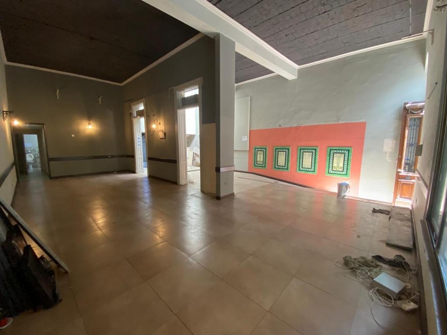 Local en Venta en Caballito, USD 390.000