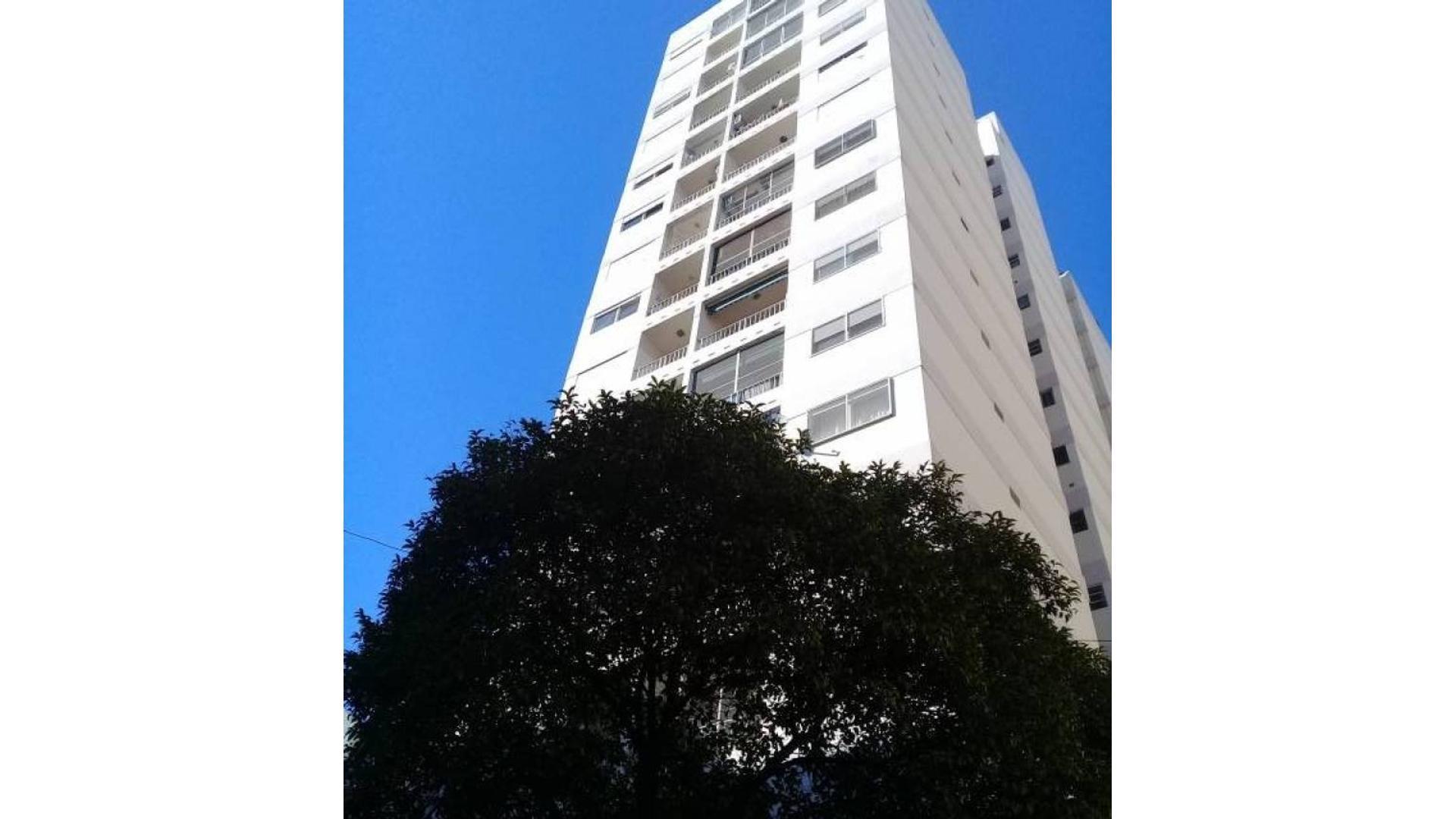 Venta. Depto. 2 amb. Quilmes ctro.