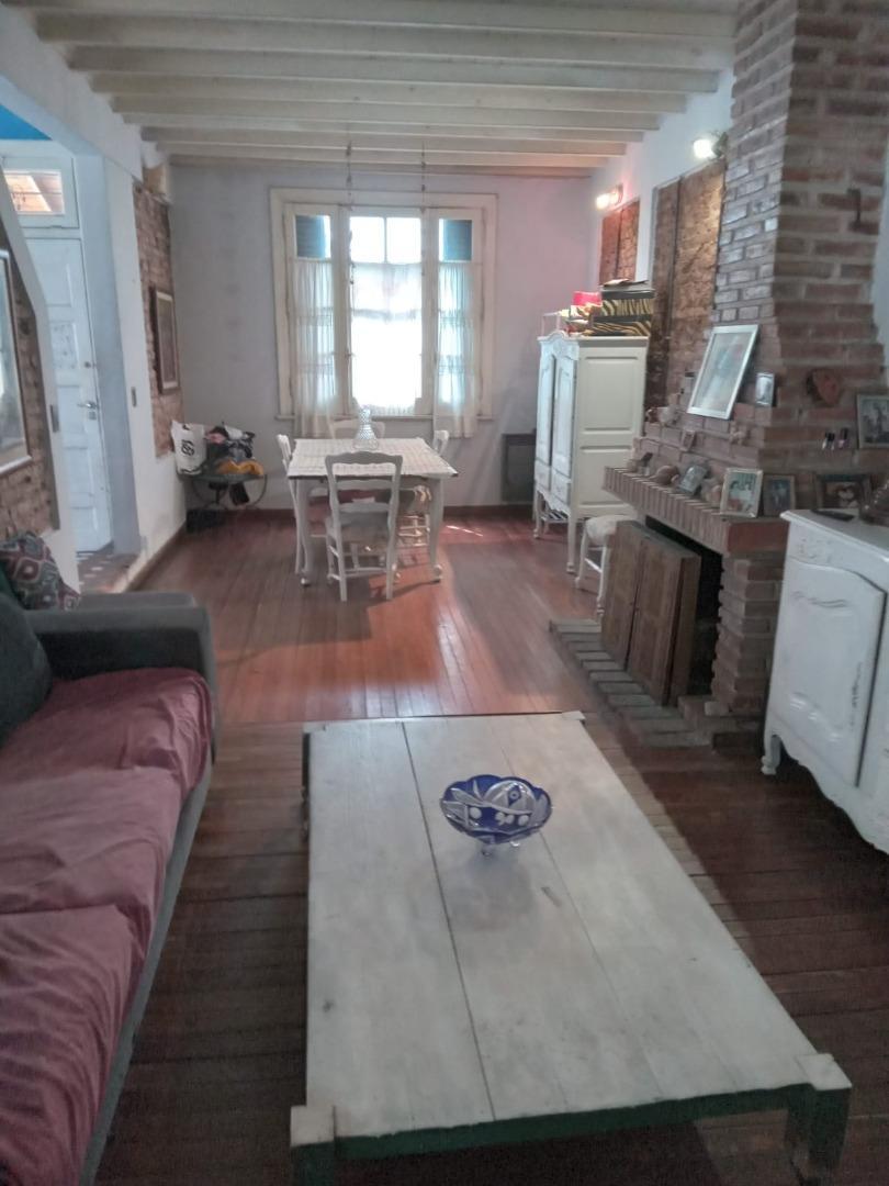 CASA EN VENTA EN HAEDO