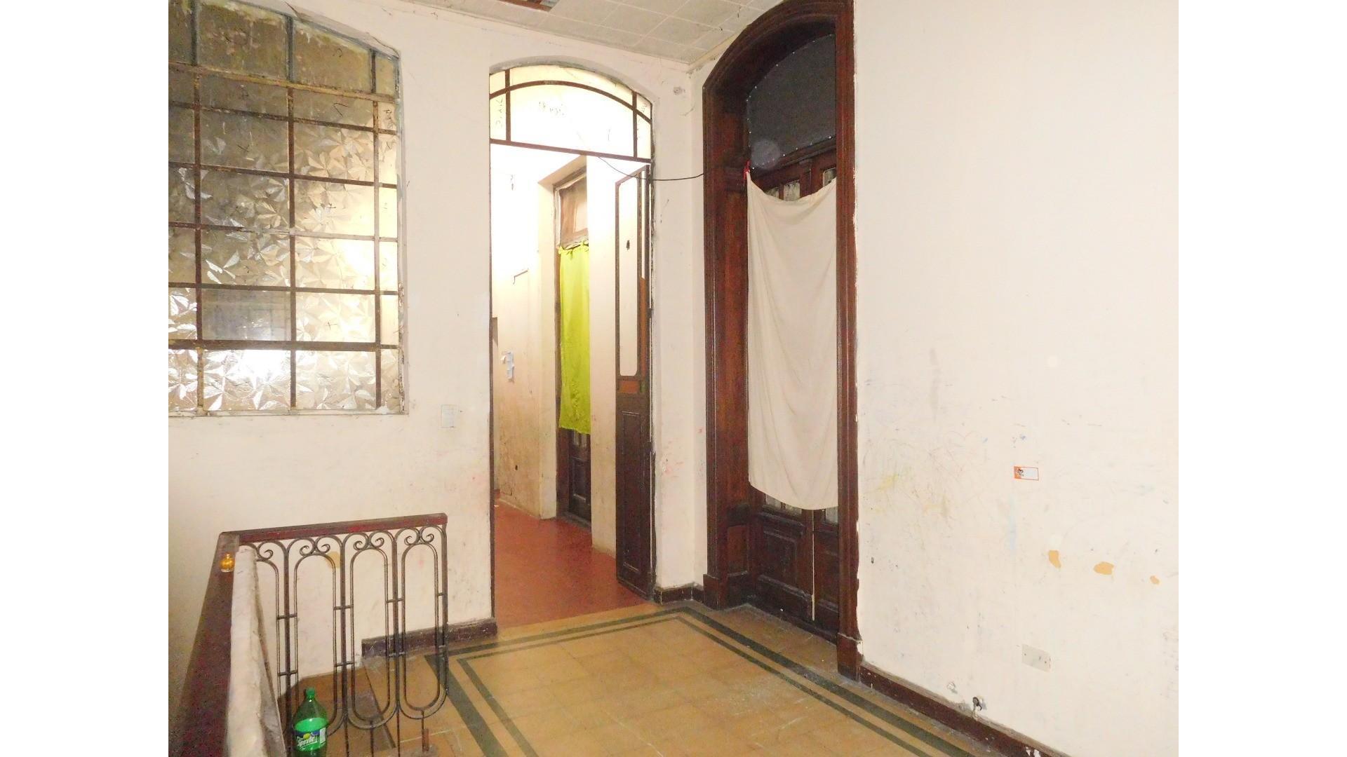 Casa 7 ambientes con 3 baños