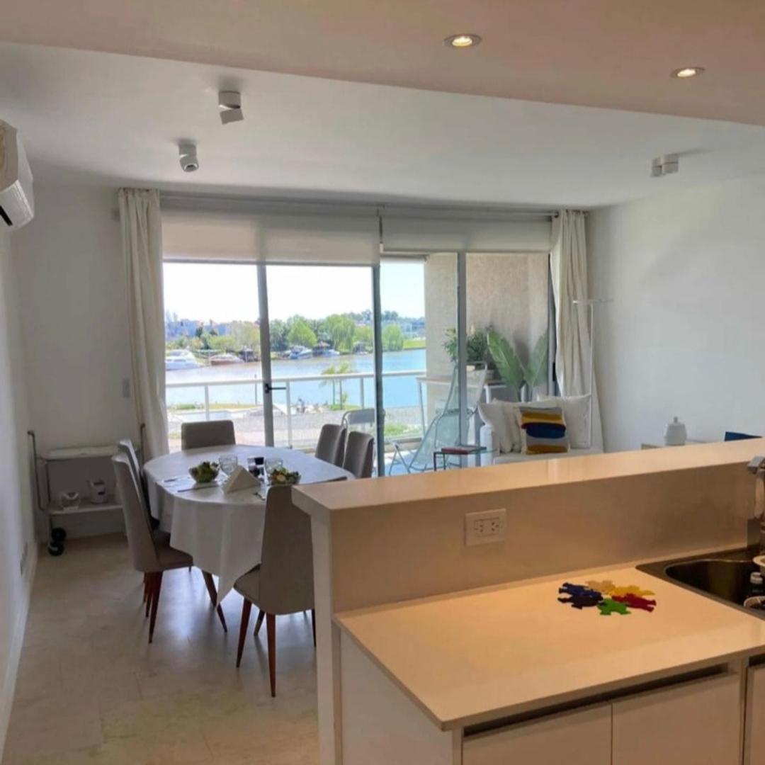 Departamento en Venta con 2 cocheras