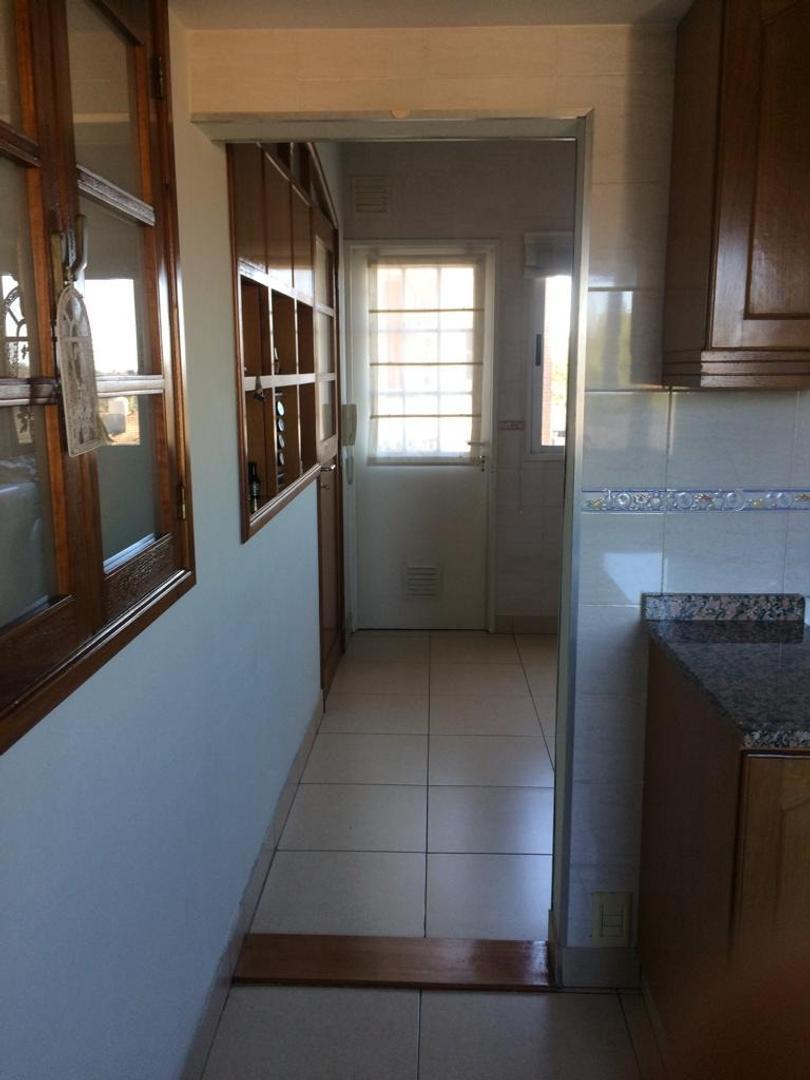 Castelli 951 , Piso 3