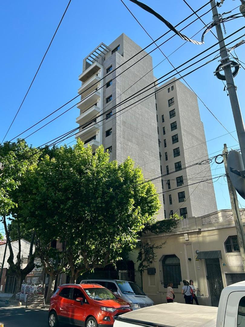 2 De Mayo 2831 , Piso 6