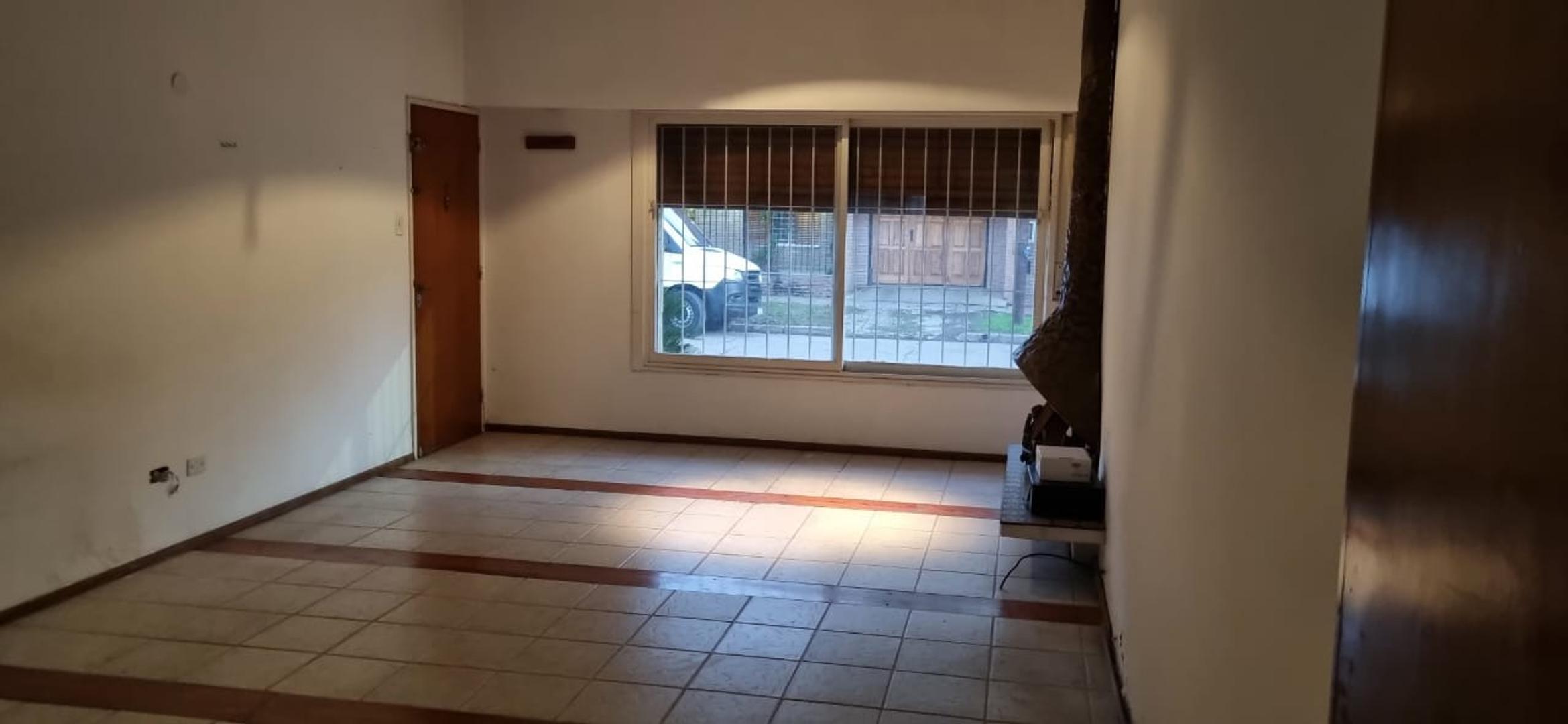 Casa en Venta en Ciudad Jardin del Palomar, USD 160.000
