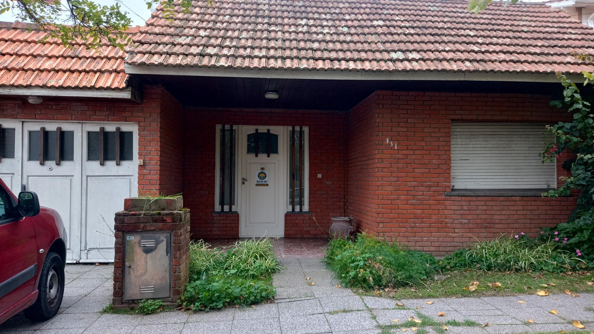 Martín Rodriguez 931