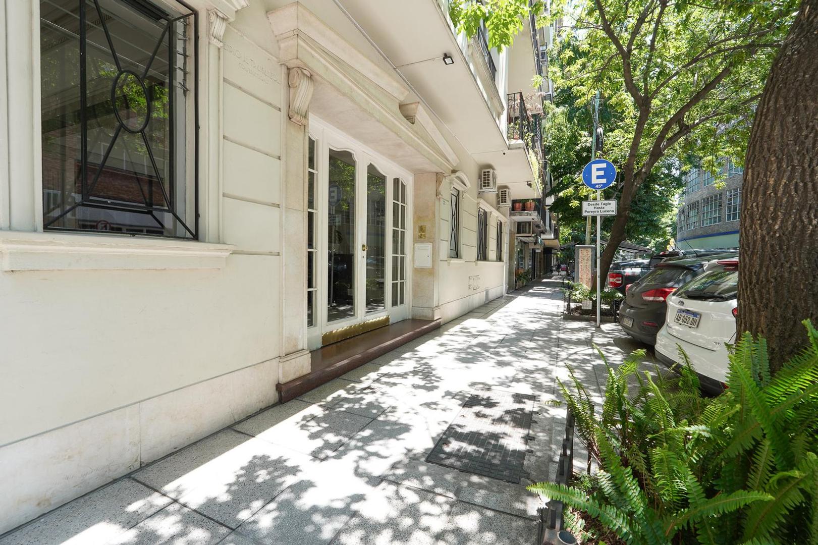 Departamento en Venta 80 años