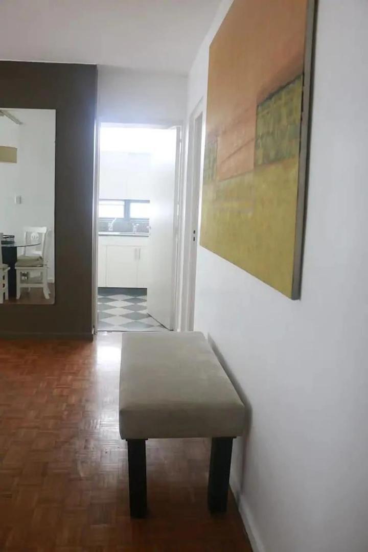 Paraguay 1200, Piso 11