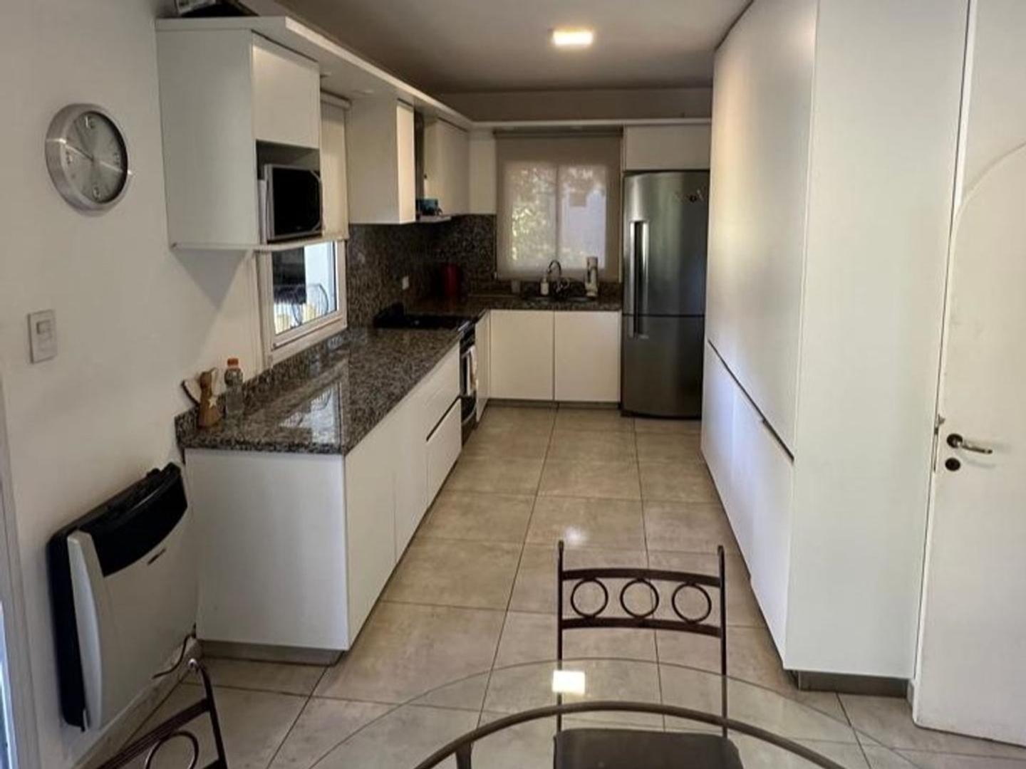 La Herradura, villa allende 100