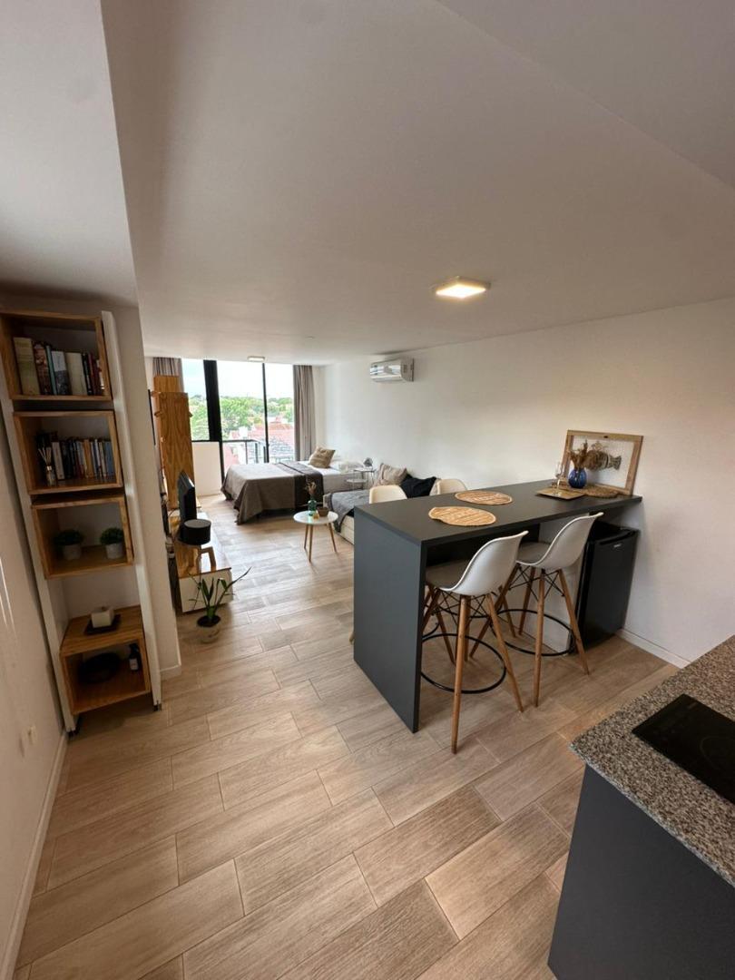 Departamento en Alquiler de Monoambiente