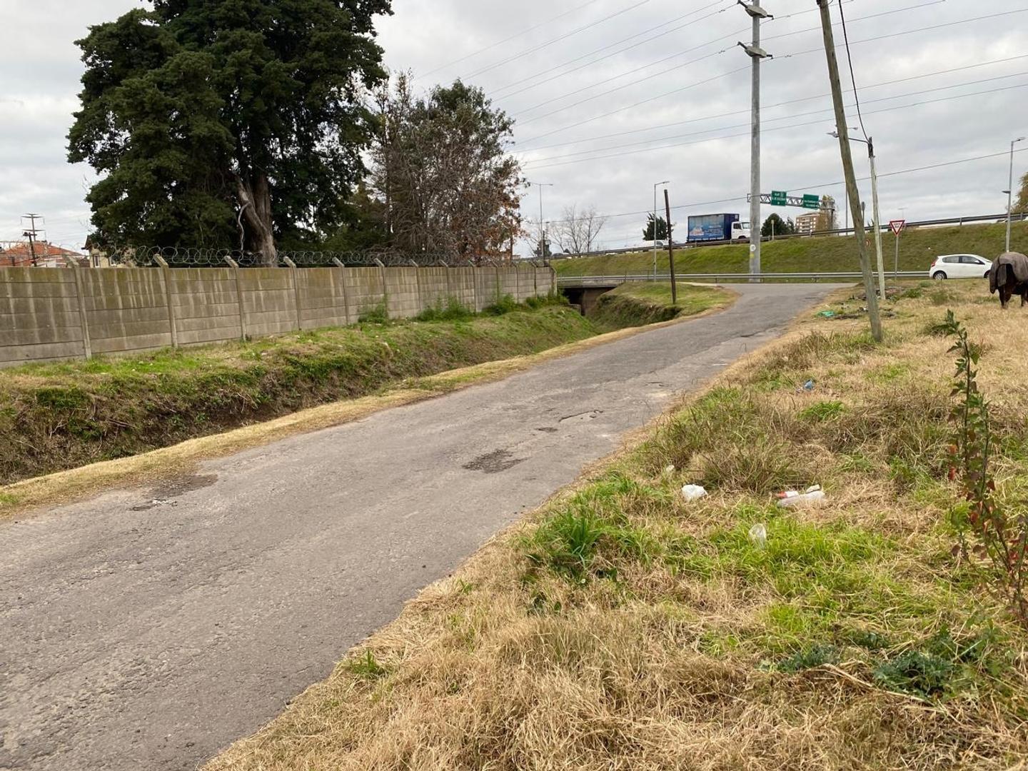 Terreno en Alquiler de 1500,0 m2