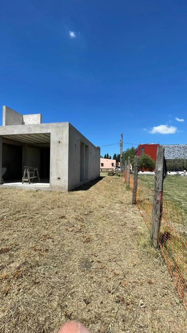 CASA A TERMINAR GORINA EXCELENTE OPORTUNIDAD UBICACION ZONA