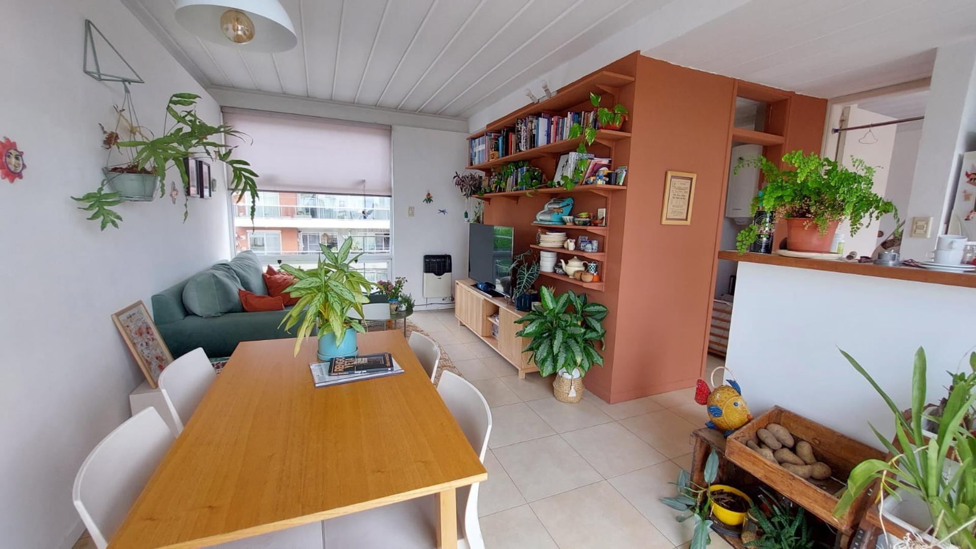 ALQUILER DEPARTAMENTO 2 AMBIENTES CON TERRAZA BERNAL