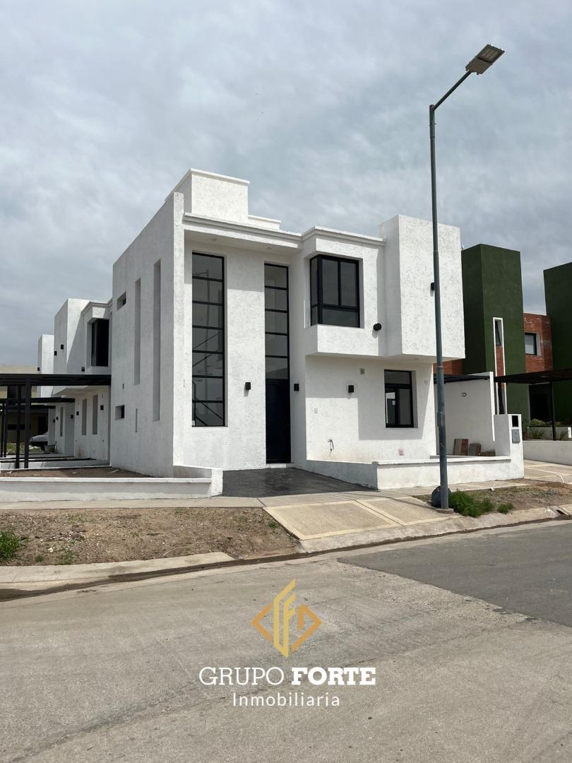 DUPLEX EN ESQUINA EN VENTA EN DOCTA