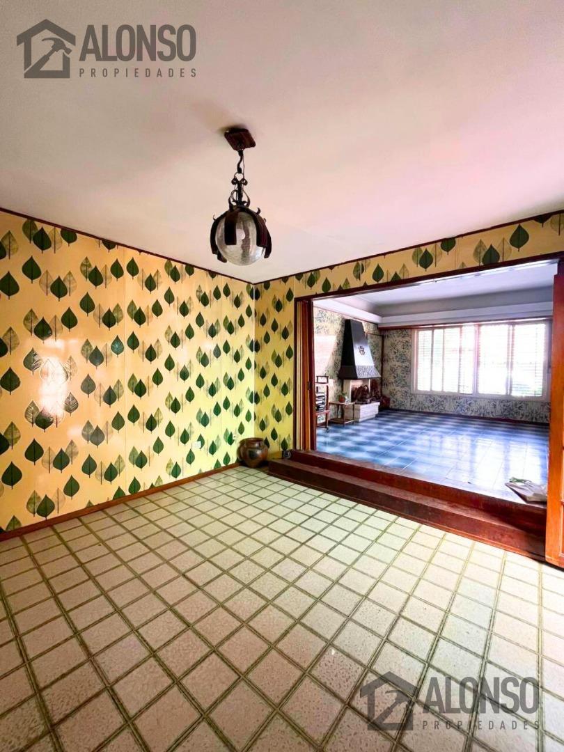 Casa en Alquiler en Lanus Oeste, $ 950.000