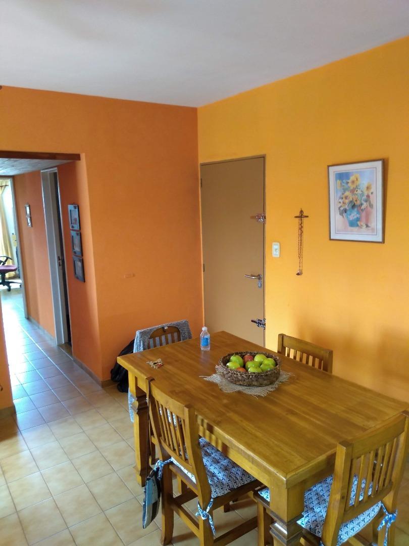 IMPECABLE DEPARTAMENTO 4 AMBIENTES EN VENTA, CIUDAD MADERO.