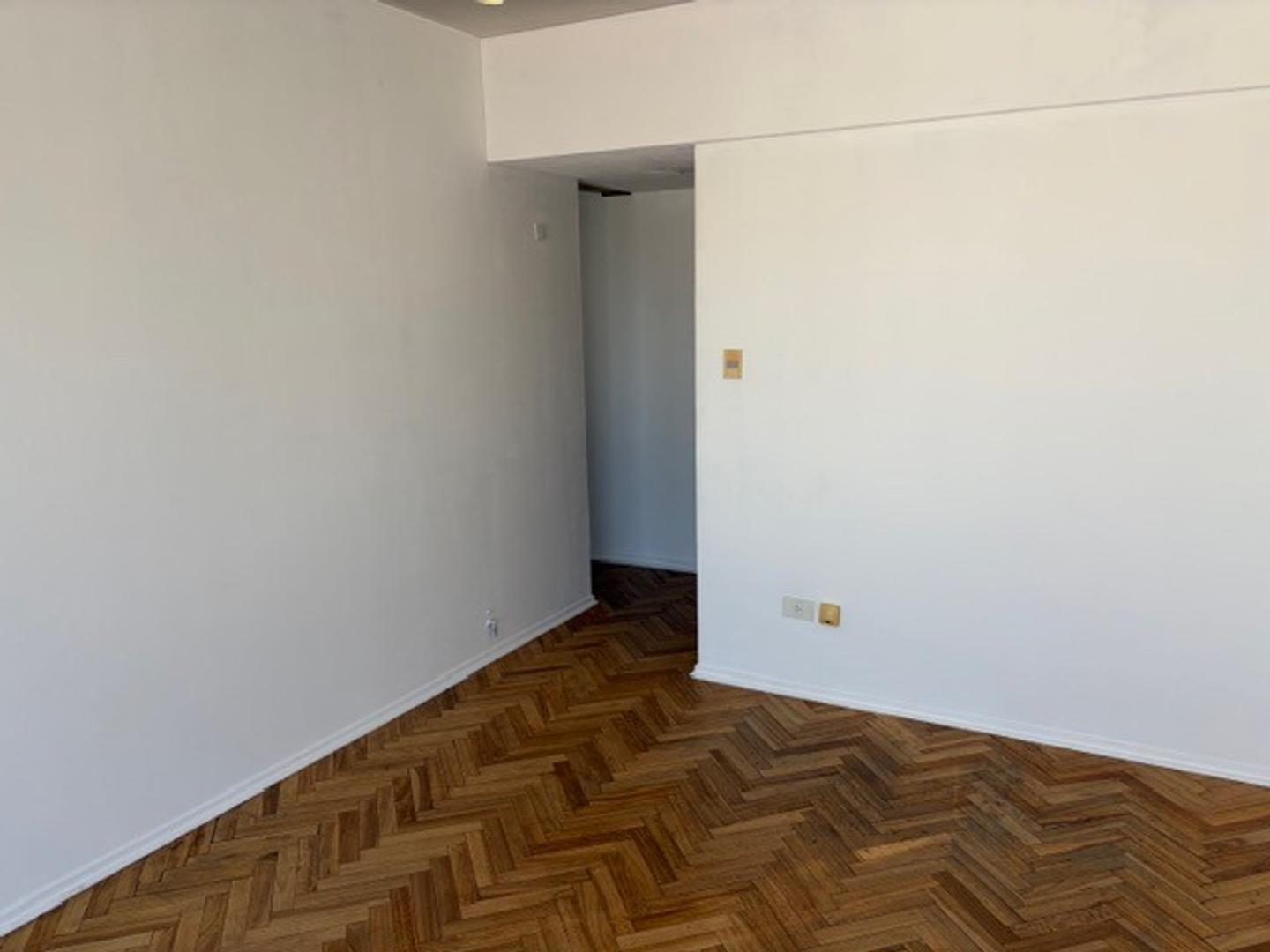 Departamento en Alquiler en Olivos Vias/Maipu, $ 580.000