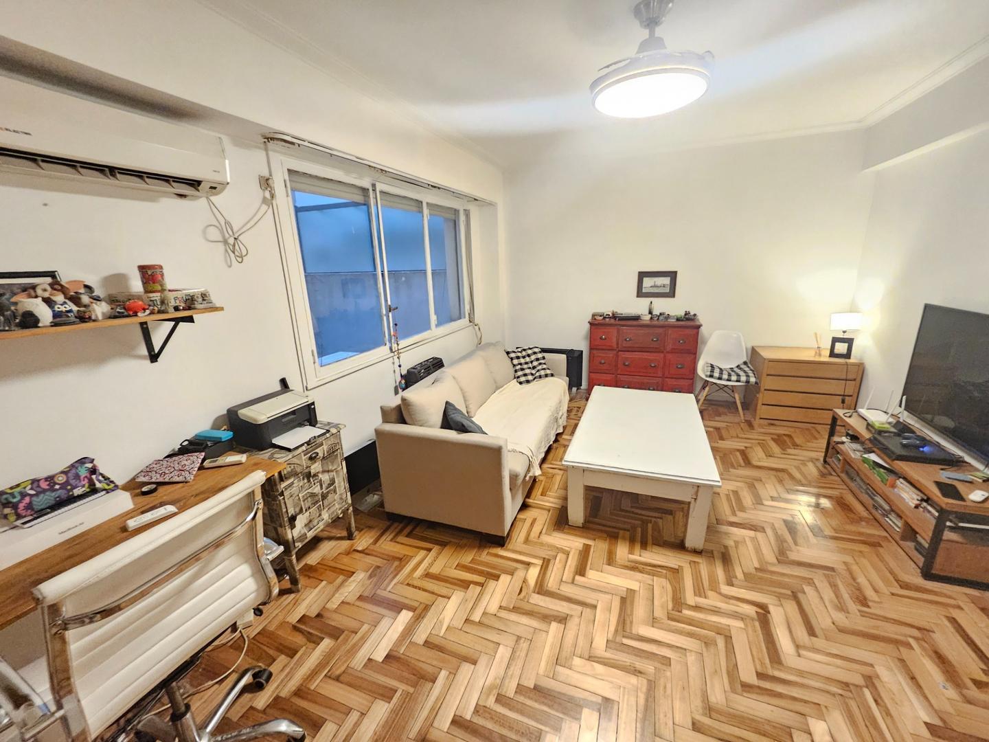 Tres ambientes en ubicación estratégica