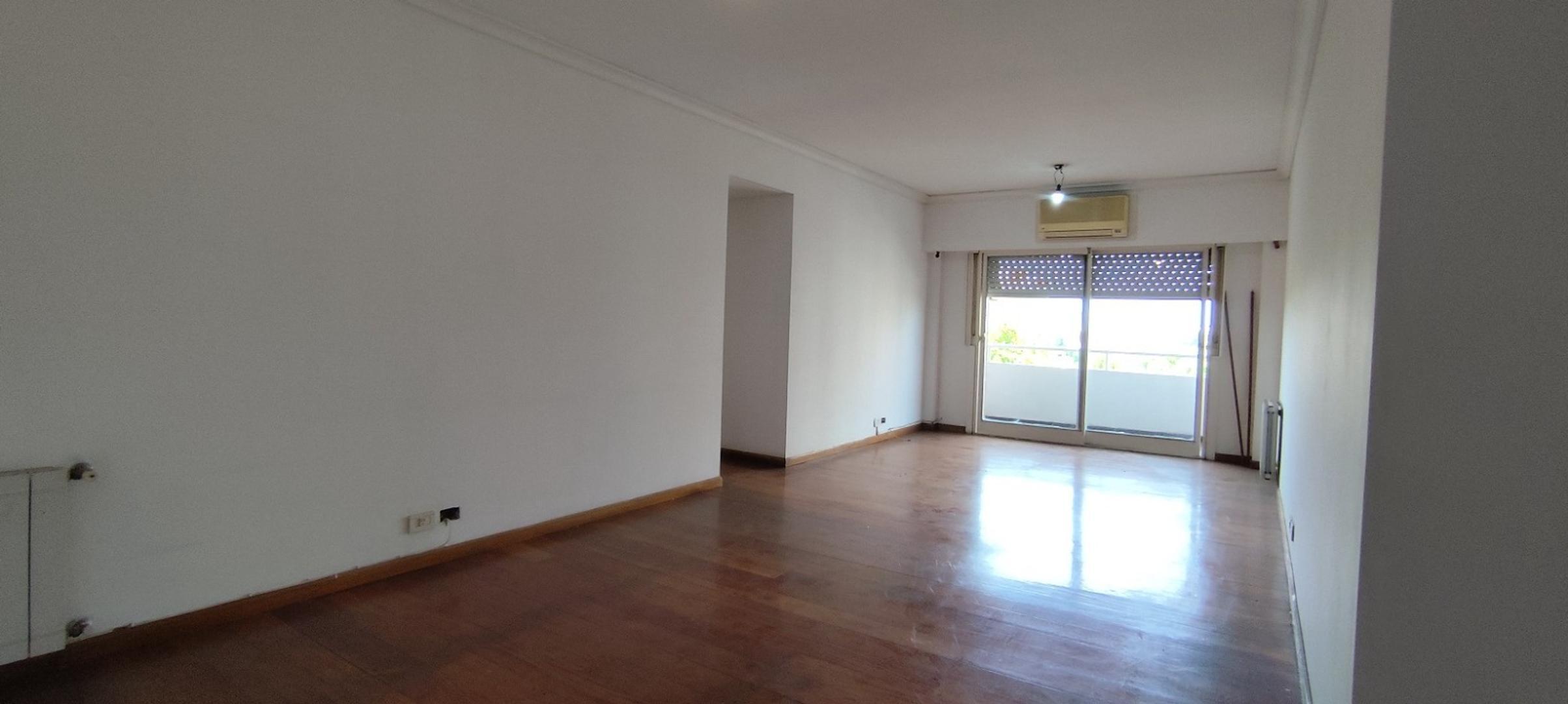 Departamento en Alquiler de 4 ambientes