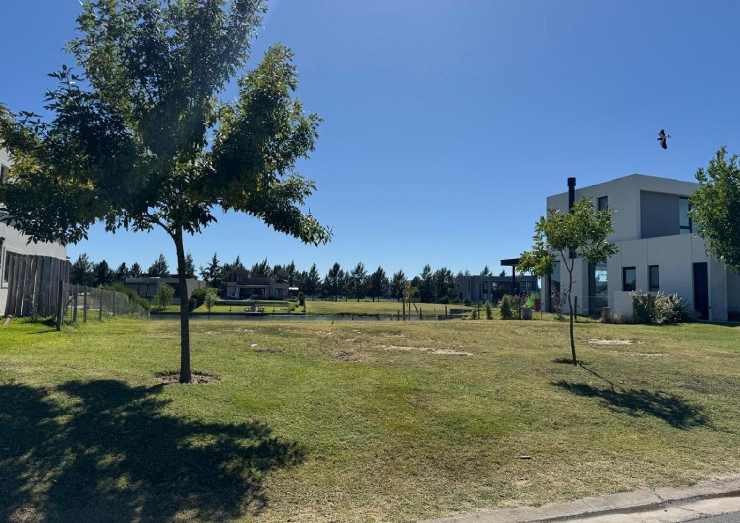 Terreno en Venta en El Naudir, USD 98.000