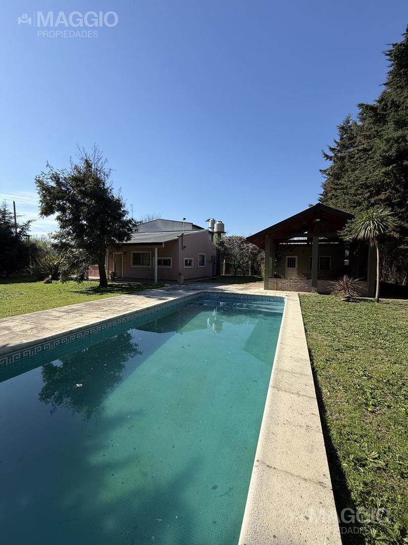 Casa en venta en Ezeiza 4 ambientes