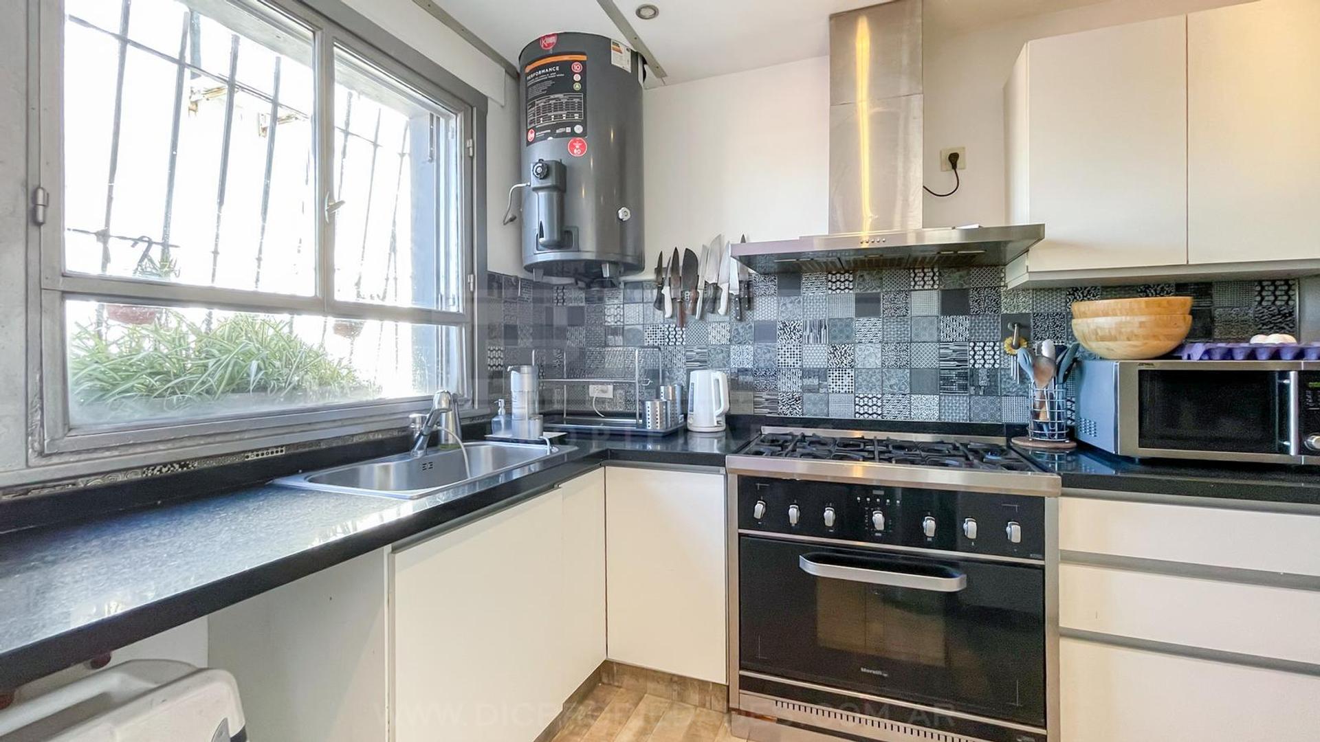 Depto Tipo Casa en Venta al Sudeste