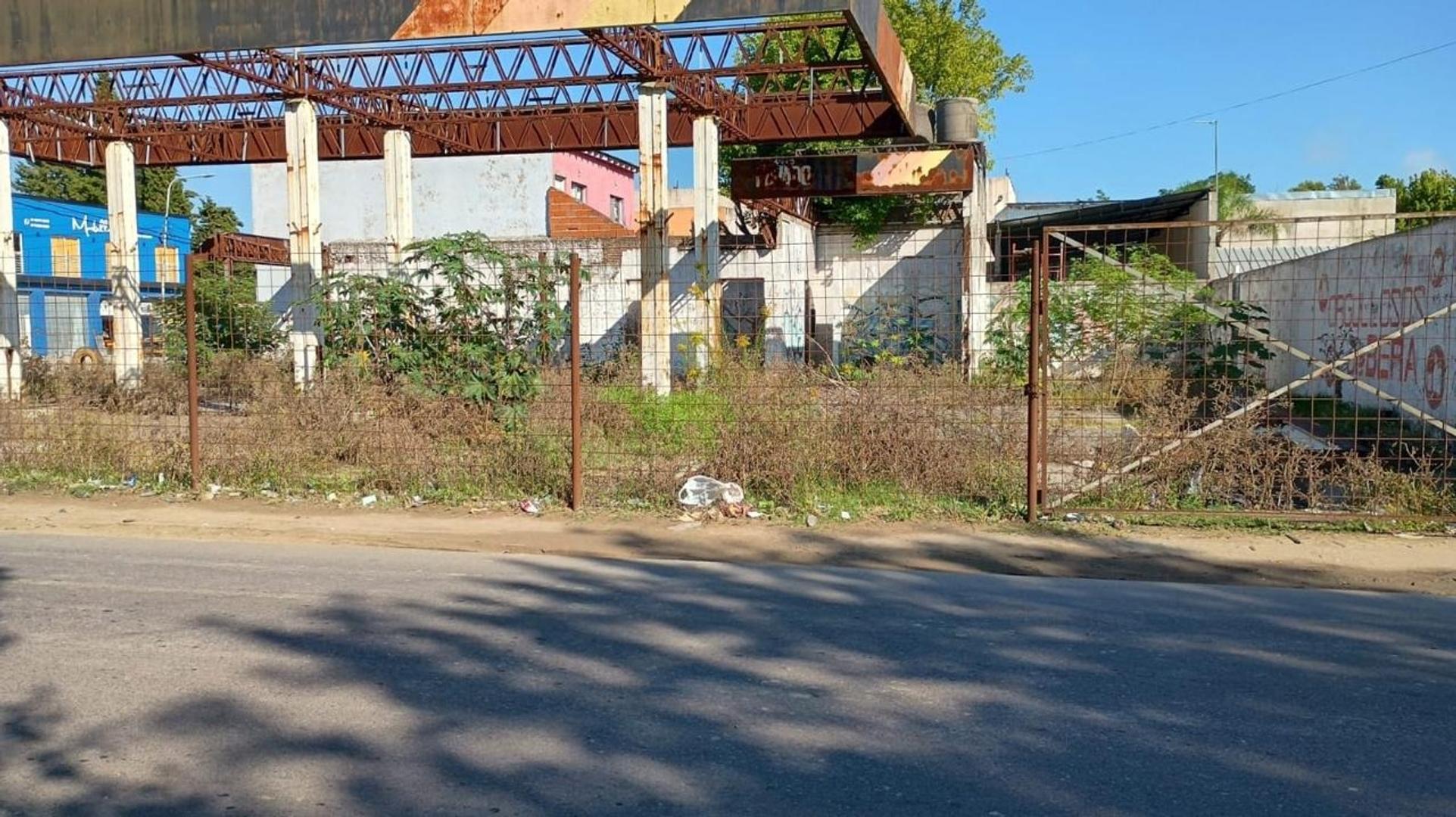 OPORTUNIDAD TERRENO COMERCIAL (VIABLE ESTACION DE SERVICIO)