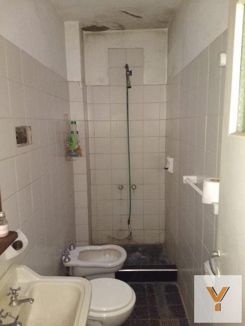 Casa 2 ambientes con 1 baño