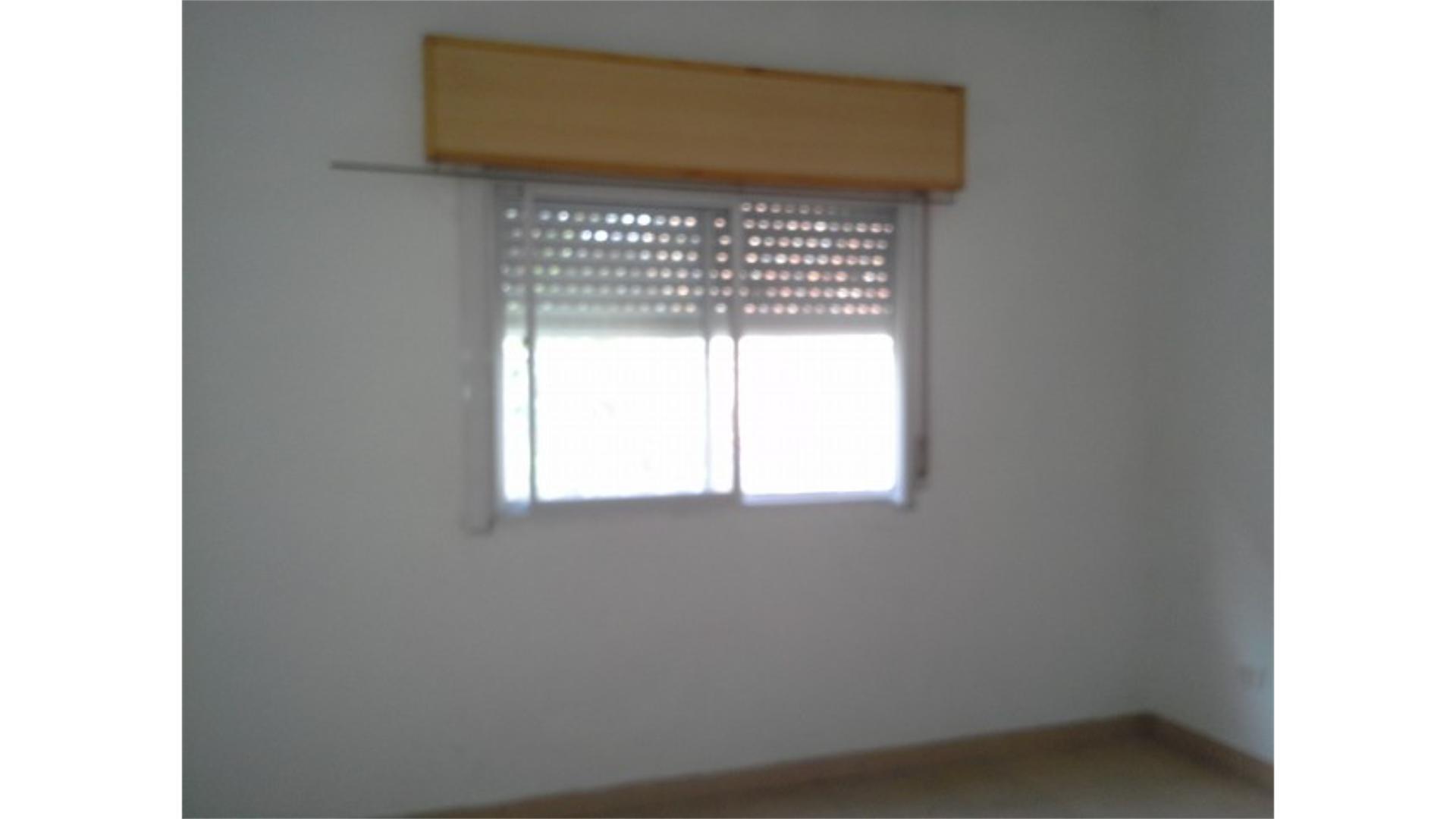 Depto Tipo Casa en Venta en Llavallol, USD 100.000