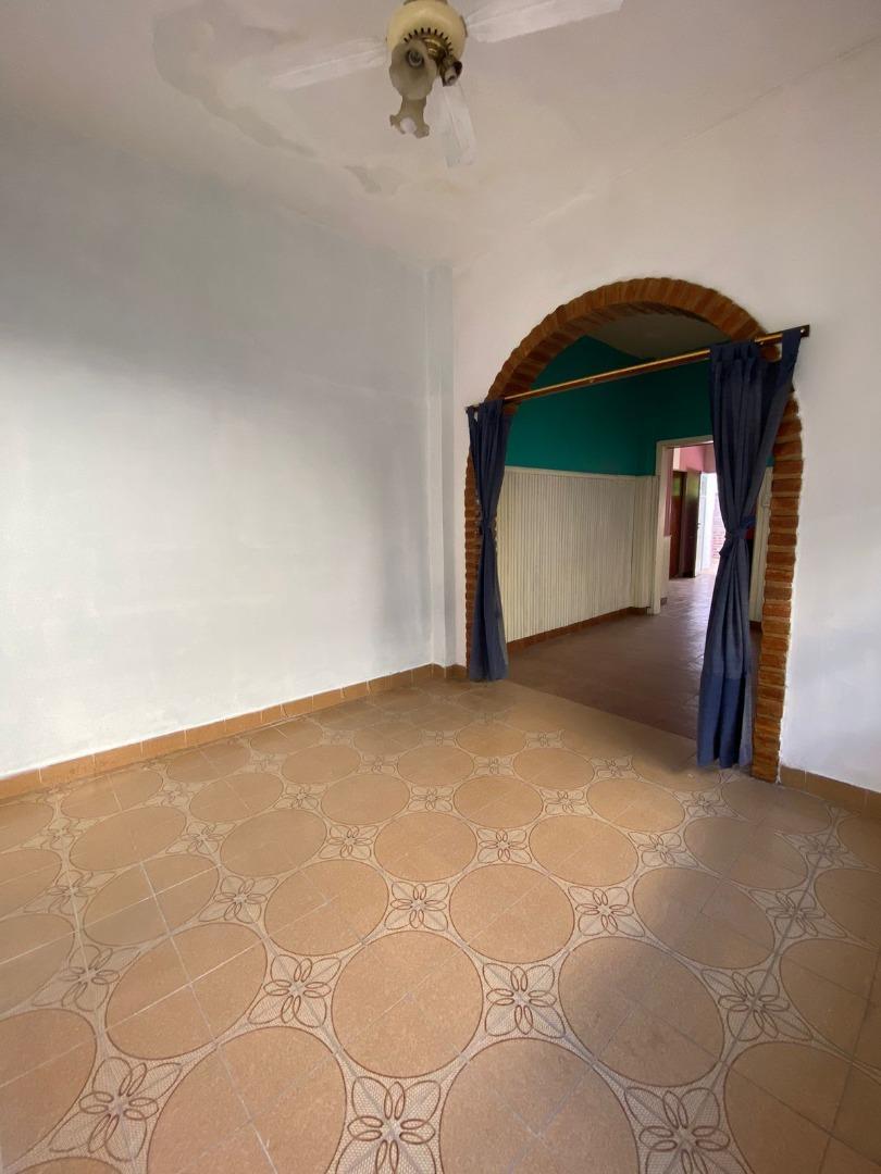 Depto Tipo Casa en Alquiler en Merlo, $ 490.000