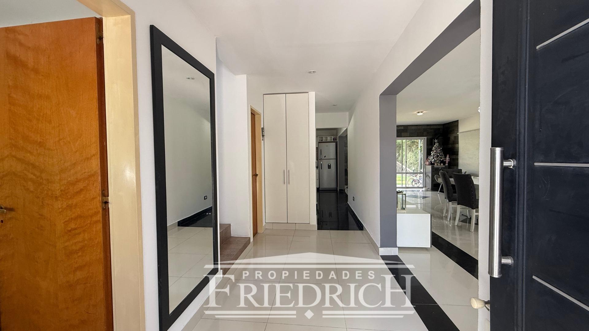 Casa en Venta de 4 dormitorios