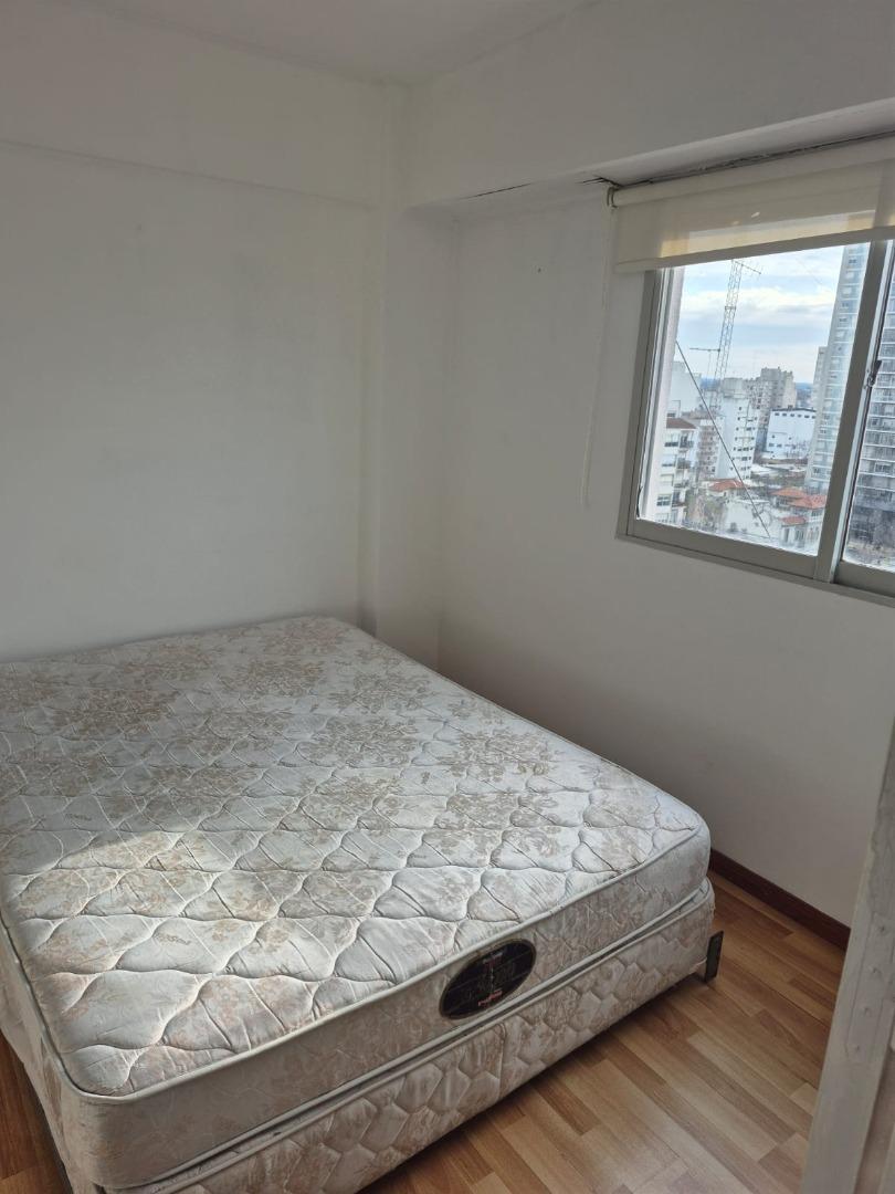 DTO. 2 AMB. 29 M2. -LATERAL -  MACROCENTRO