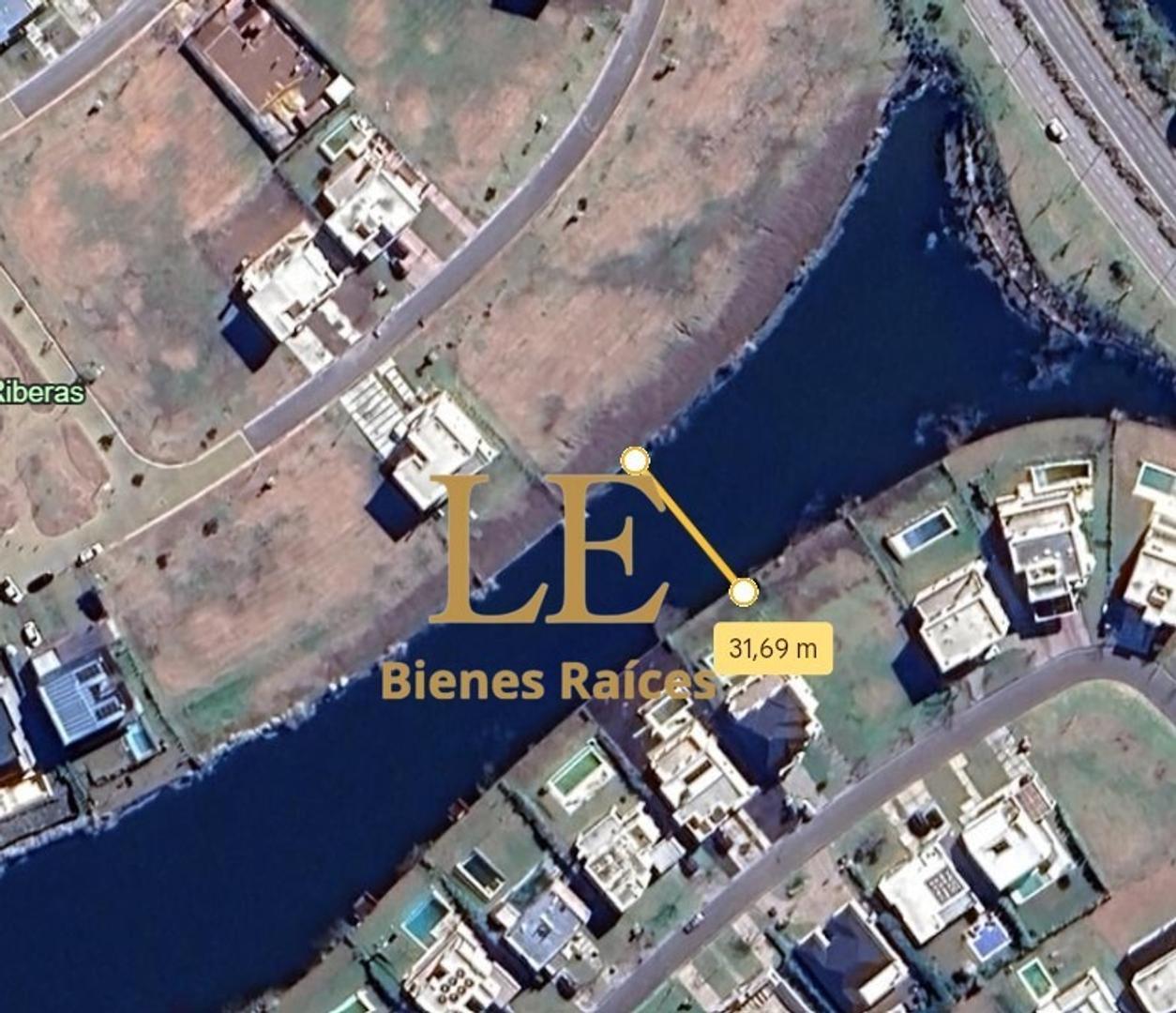 Venta de Lote en Barrio Riberas, 100 % Financiado al agua