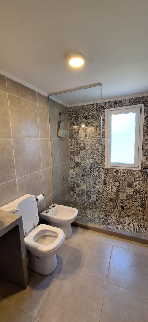 Departamento en Alquiler Temporal con 1 cocheras