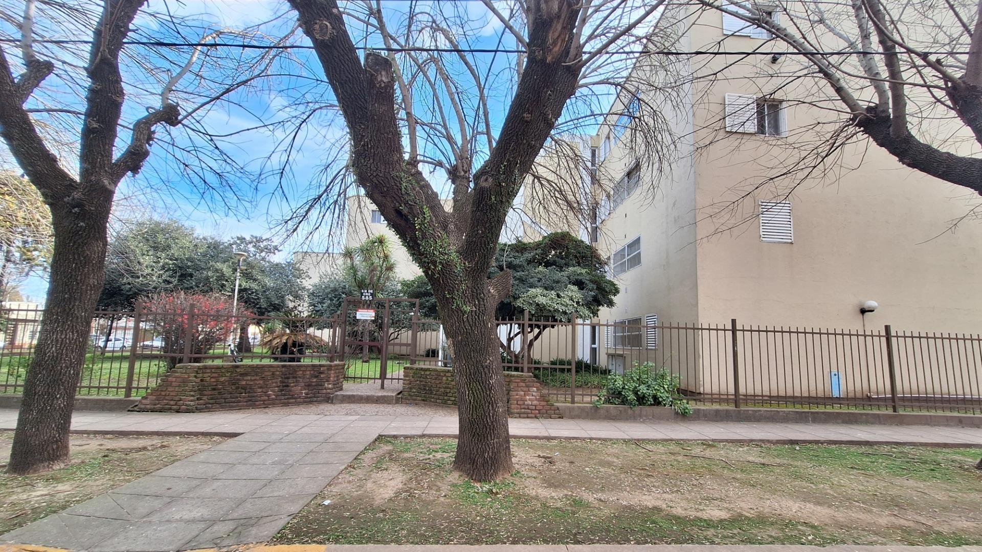 Santa Maria De Oro 585